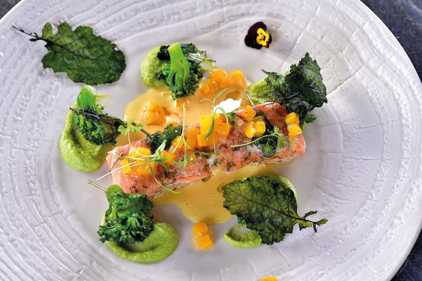 ZHARApro журнал о талантах, стиле и культуре современной России