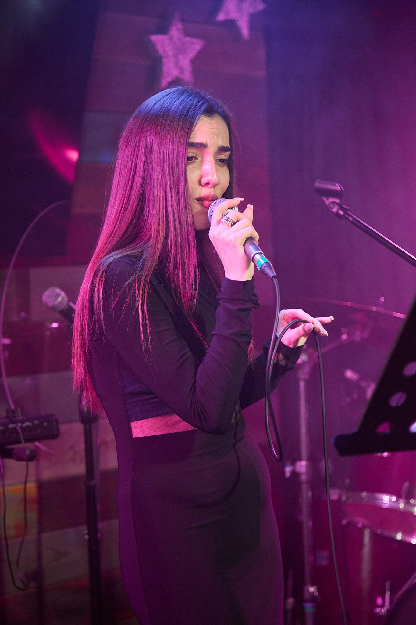 Концерт в баре «Гости». Фотограф Омск | Александр Вандеров