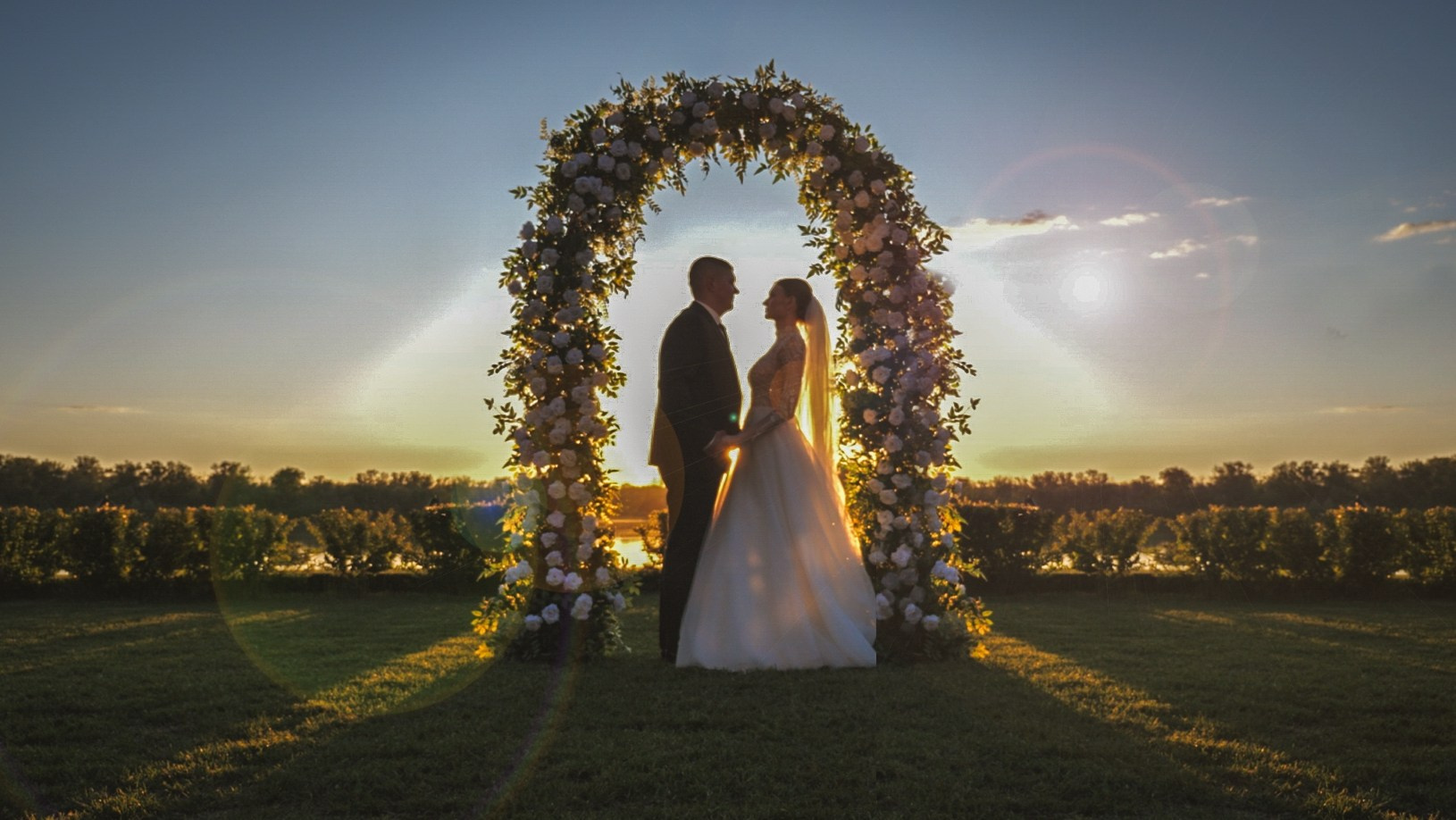 Портфолио. Свадебный видеограф в Тольятти и Самаре — Игорь Чермных. Chermnykh video production — видеосъёмка вашего торжества!