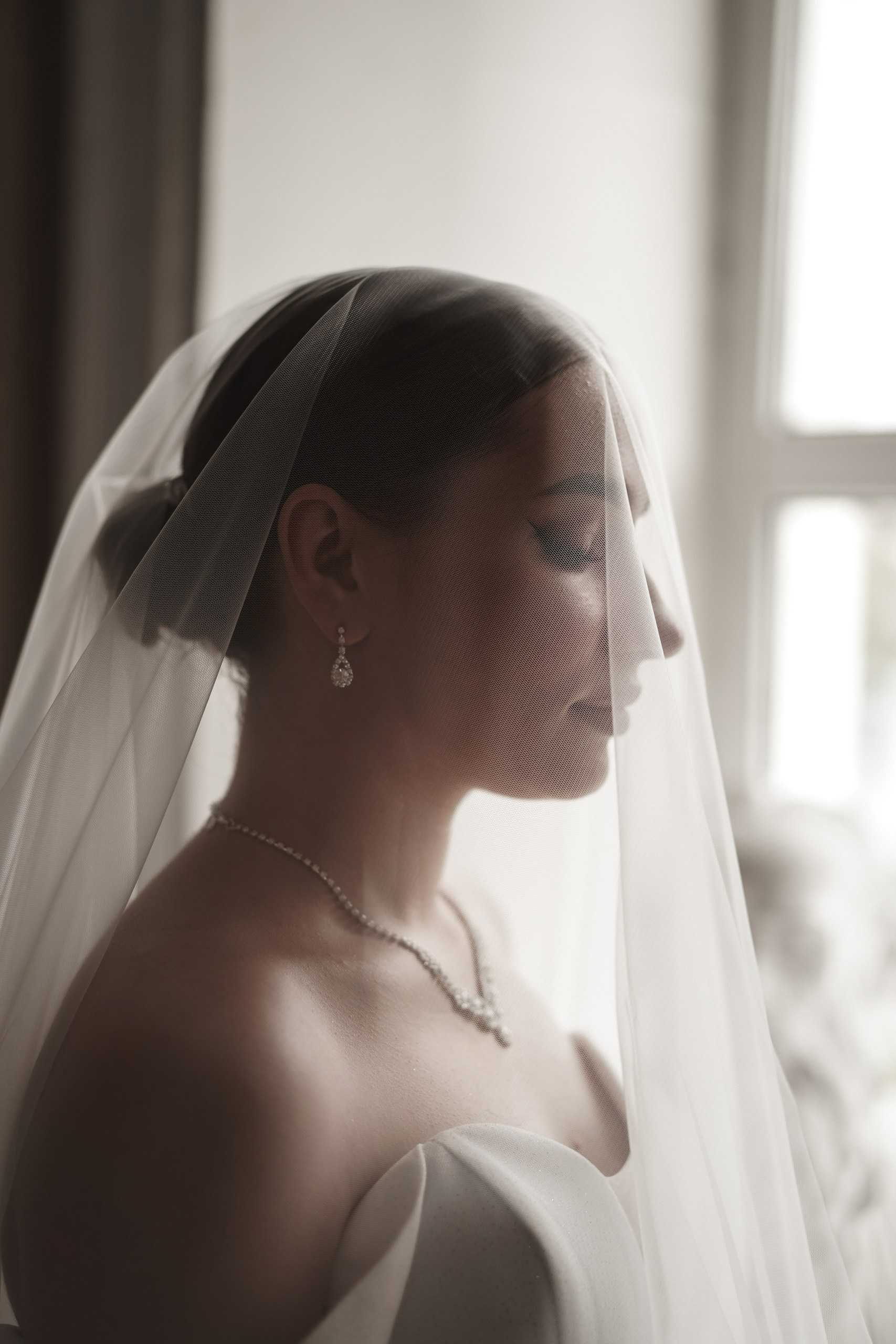 Фотограф и видеограф на свадьбу в Ростове-на-Дону 2026. Профессиональная работа, качественный результат. Свадебный фотограф в Ростове-на-Дону. Таинство Крещения и Венчания, семейные фотосессии. Алёна Чёботова