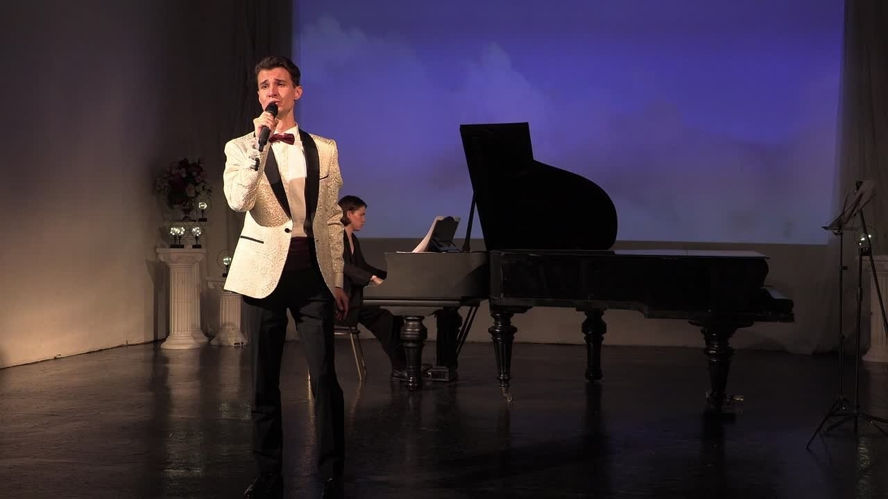 Максим Стафеев концерт. Дом Шрёдера