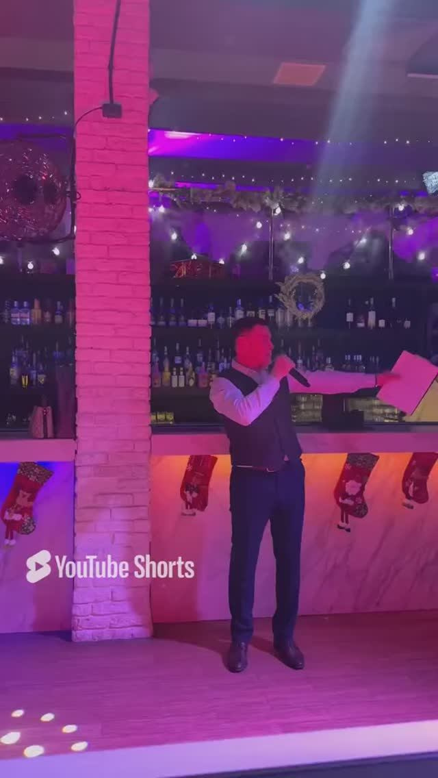 Видео. Ведущий и Вокалист Александр Узунов в Москве и Московской области