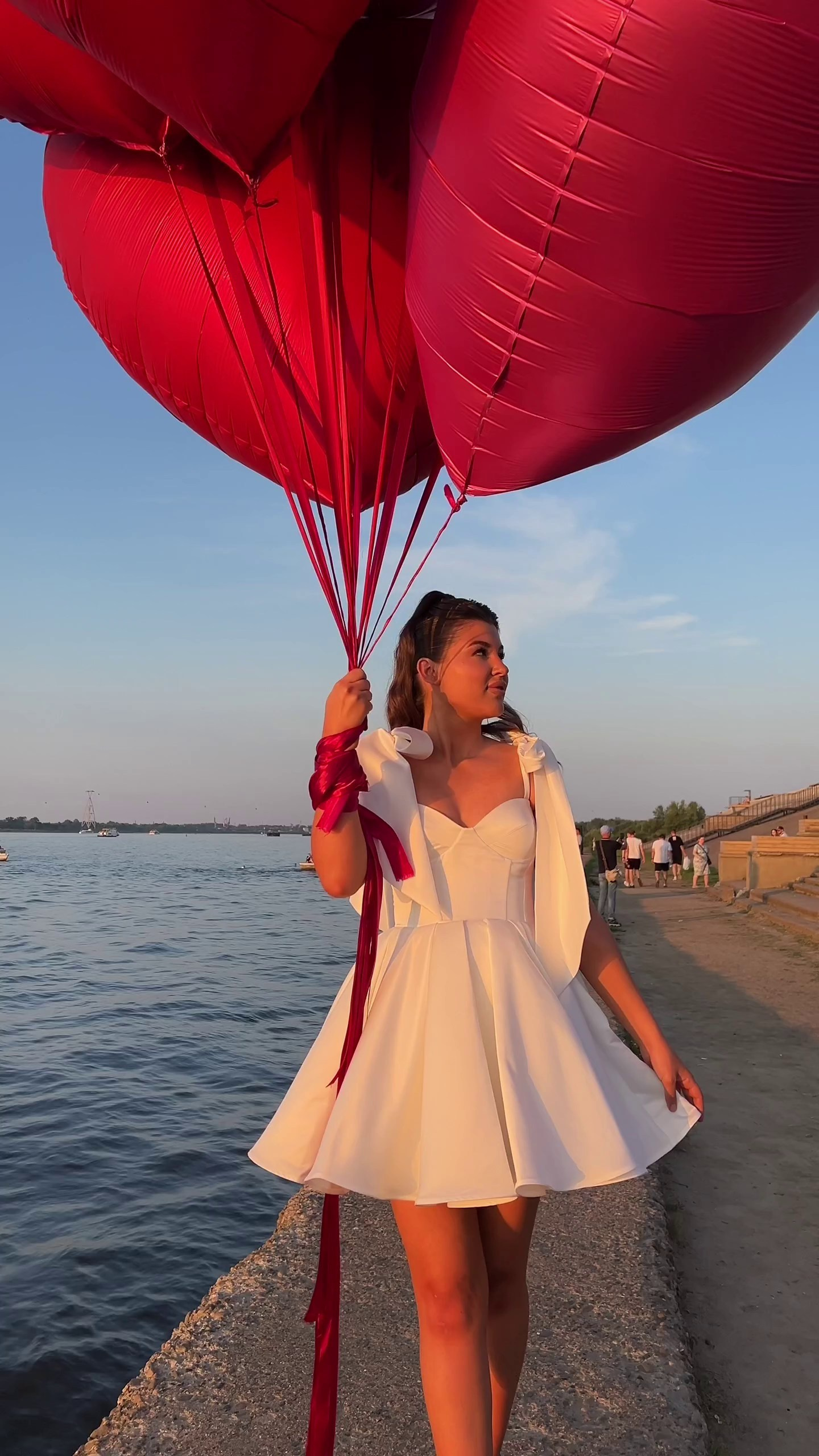 О нас. One Balloon Воздушные и гелиевые шары Фотозоны Нижний Новгород
