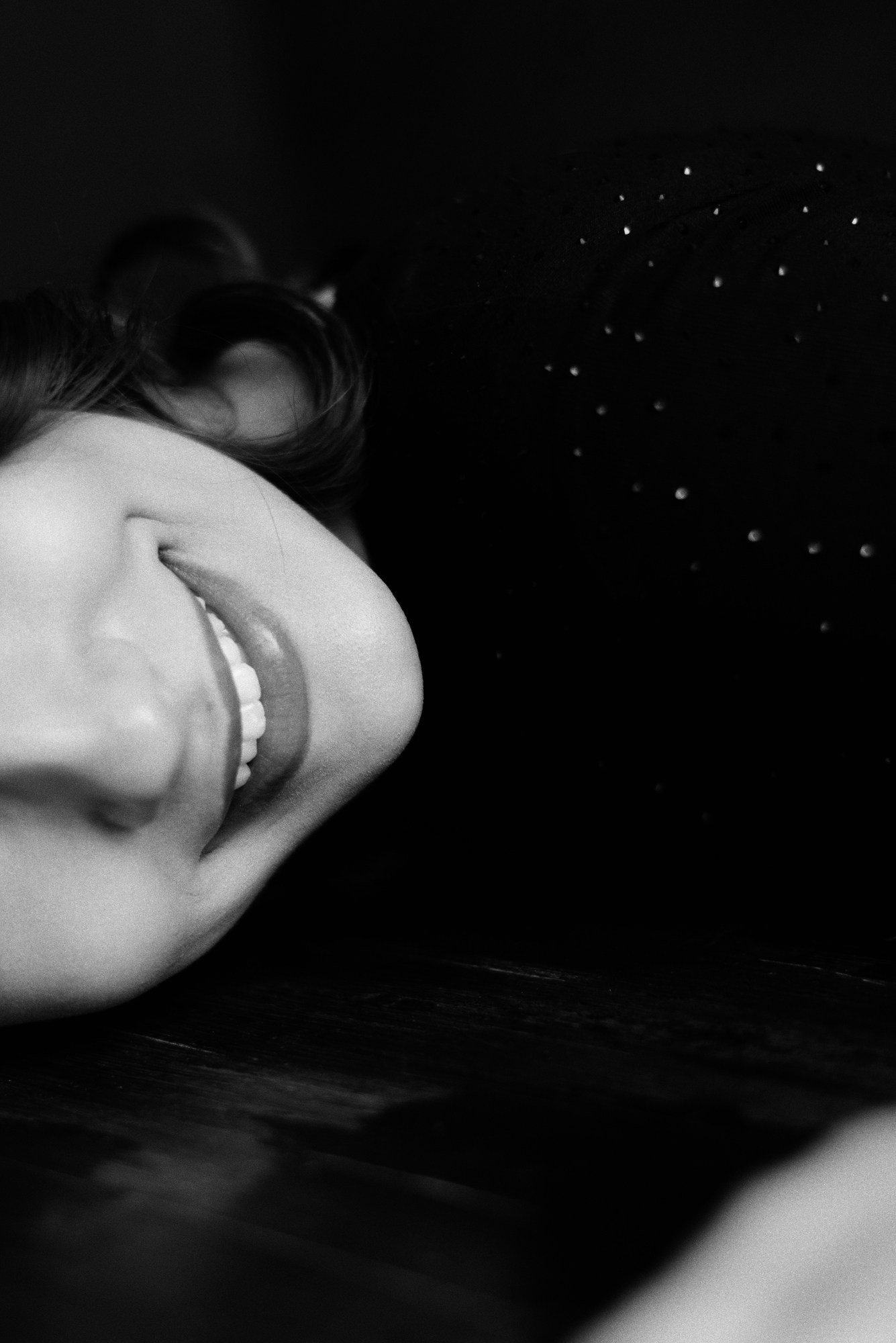 ЧБ портрет в Тюмени | Фотограф Дарья Мустафина. Портретный фотограф Тюмень Дарья Мустафина