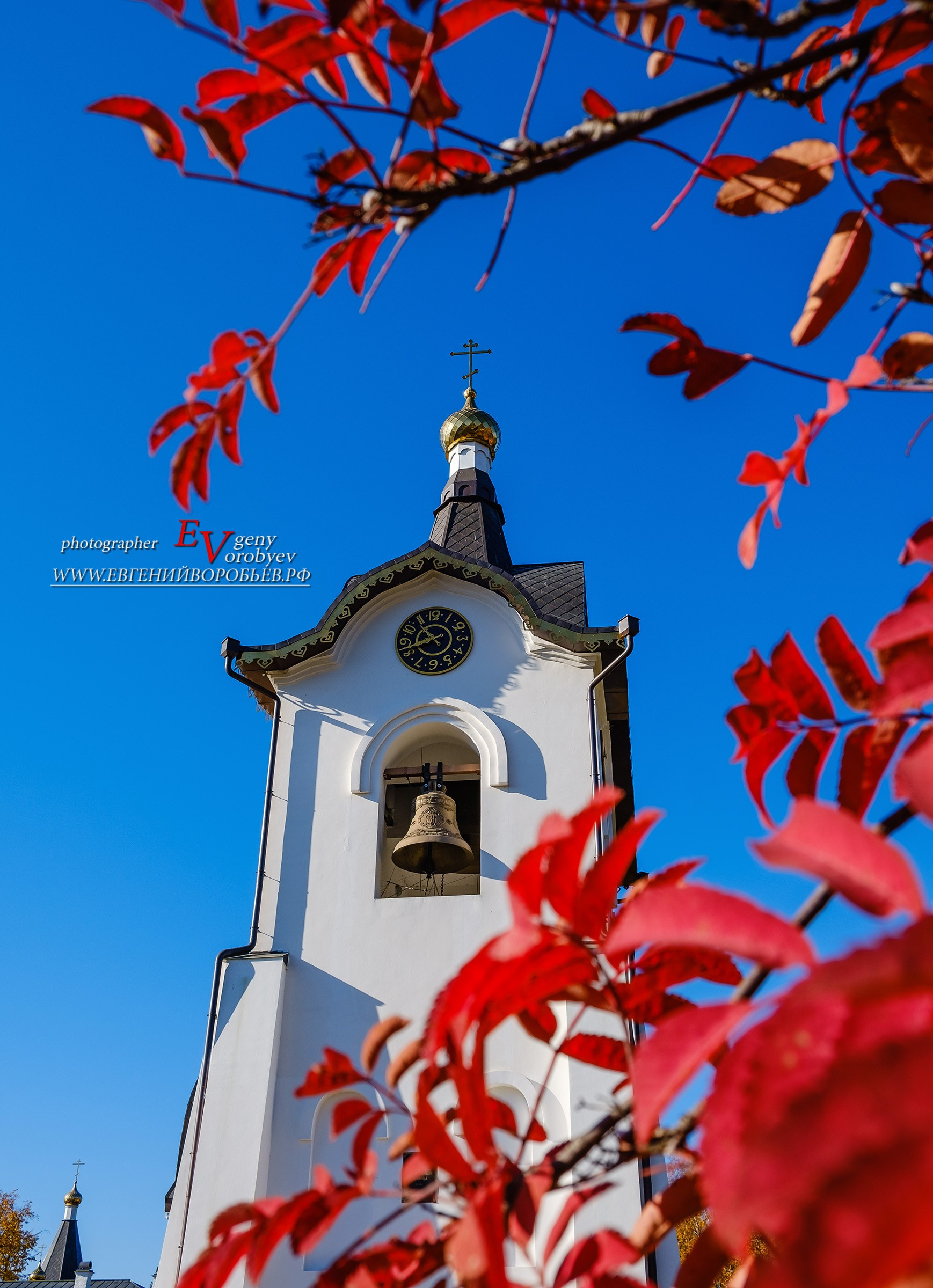 звонница мужской монастырь Красноярск экскурсии индивидуальный тур фото интересные места что посмотреть куда сходить что посетить достопримечательности Красноярска фототур фотосессия аренда кабриолета аренда микроавтобуса трансфер цена заказать экскурсию программа маршрут смотровые площадки видовые красивые места Национальный парк заповедник Столбы Дивногорск Красноярская ГЭС путешествие туристический маршрут место силы Часовня Параскевы Пятницы Коммунальный мост остров Татышев Бобровый лог Николаевская сопка набережная Енисея село Овсянка музей Астафьева Караульная гора Виноградовский мост гид экскурсовод индивидуальная экскурсия фотосъемка виды на Енисей фанпарк Бобровый лог парк флоры и фауны Роев ручей Торгашинский хребет скала Такмак вантовый мост куда сходить цены расписание заказать онлайн экскурсионное обслуживание трансфер на комфортабельном автобусе