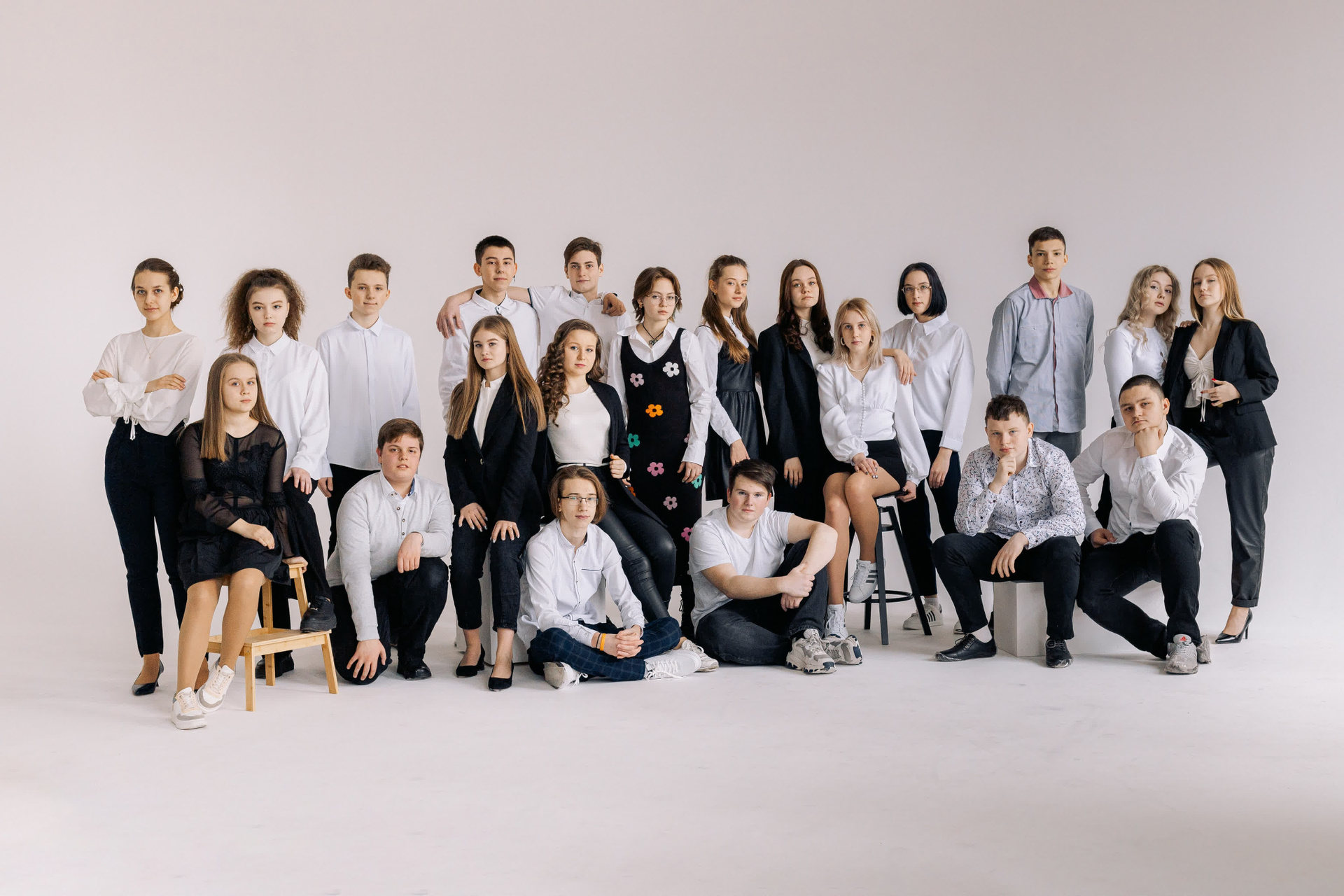 Выпускные альбомы для старшеклассников. Семейный и детский фотограф в Туле