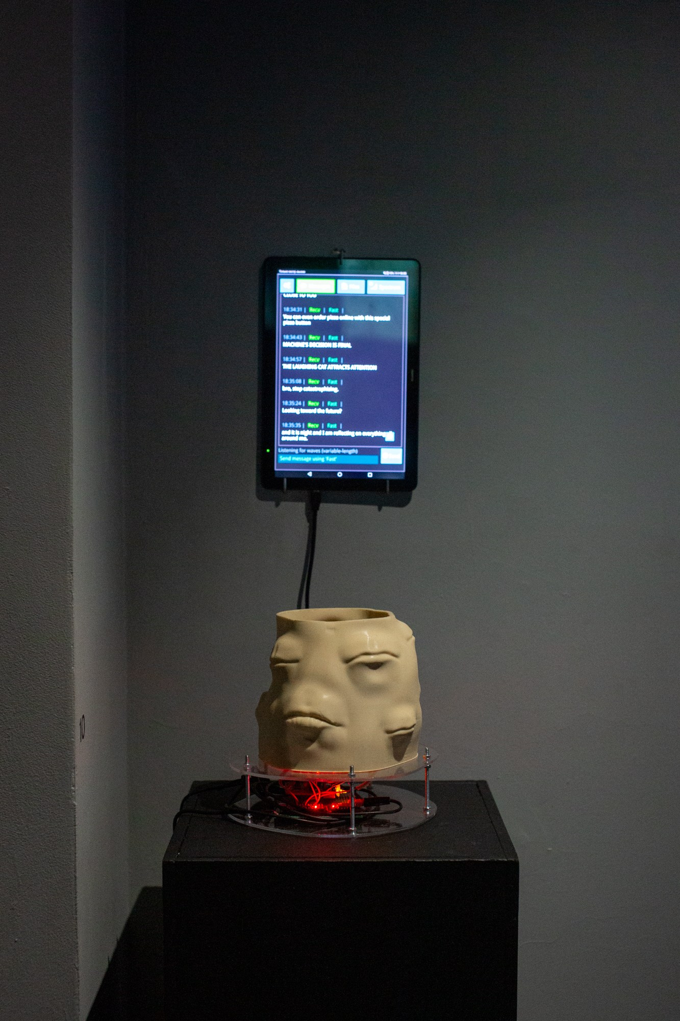 БЕЗ НАЗВАНИЯ