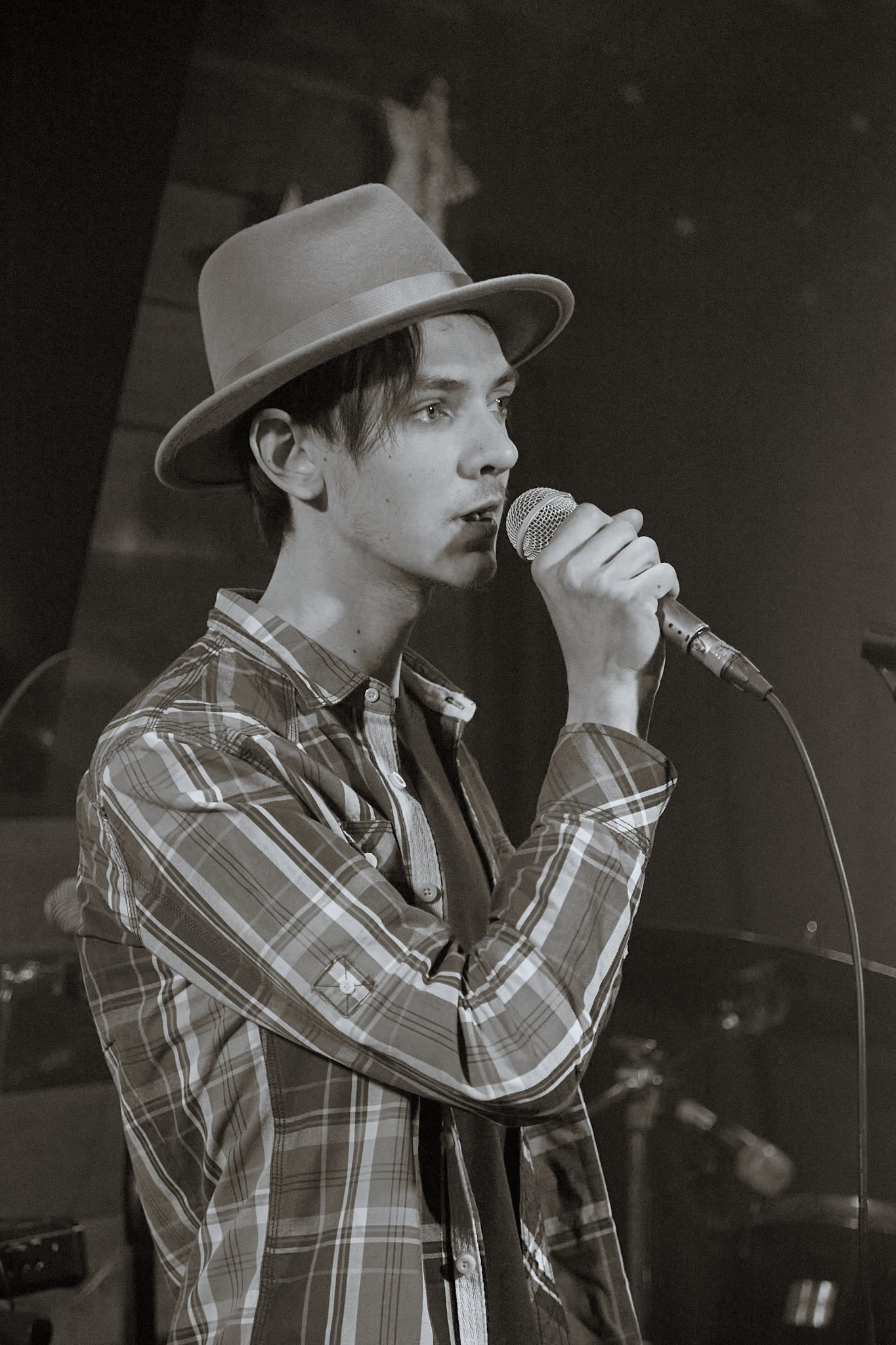 Концерт в баре «Гости». Фотограф Омск | Александр Вандеров