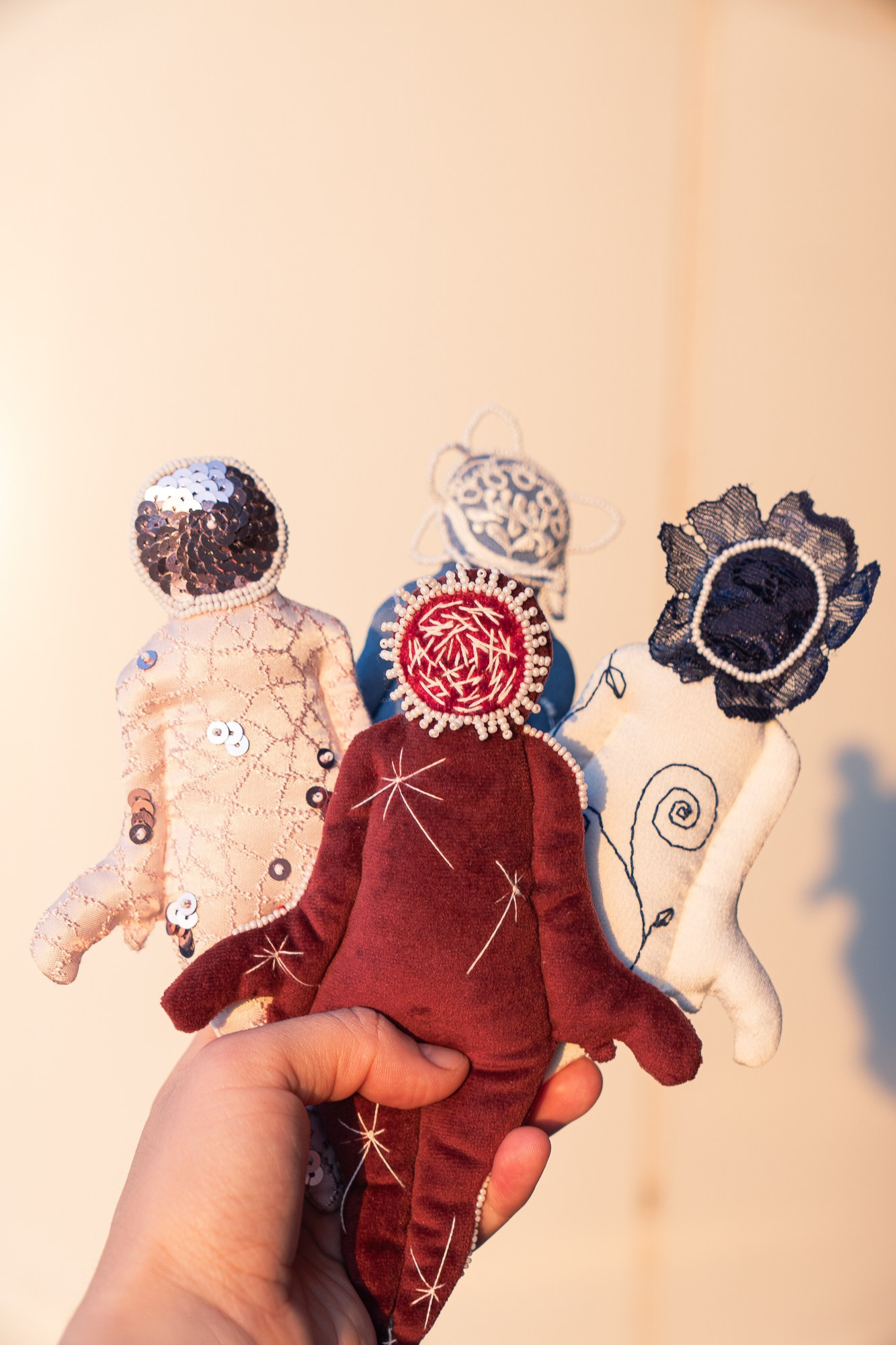 Little dolls for my friends. Eliza Ari | visual artist