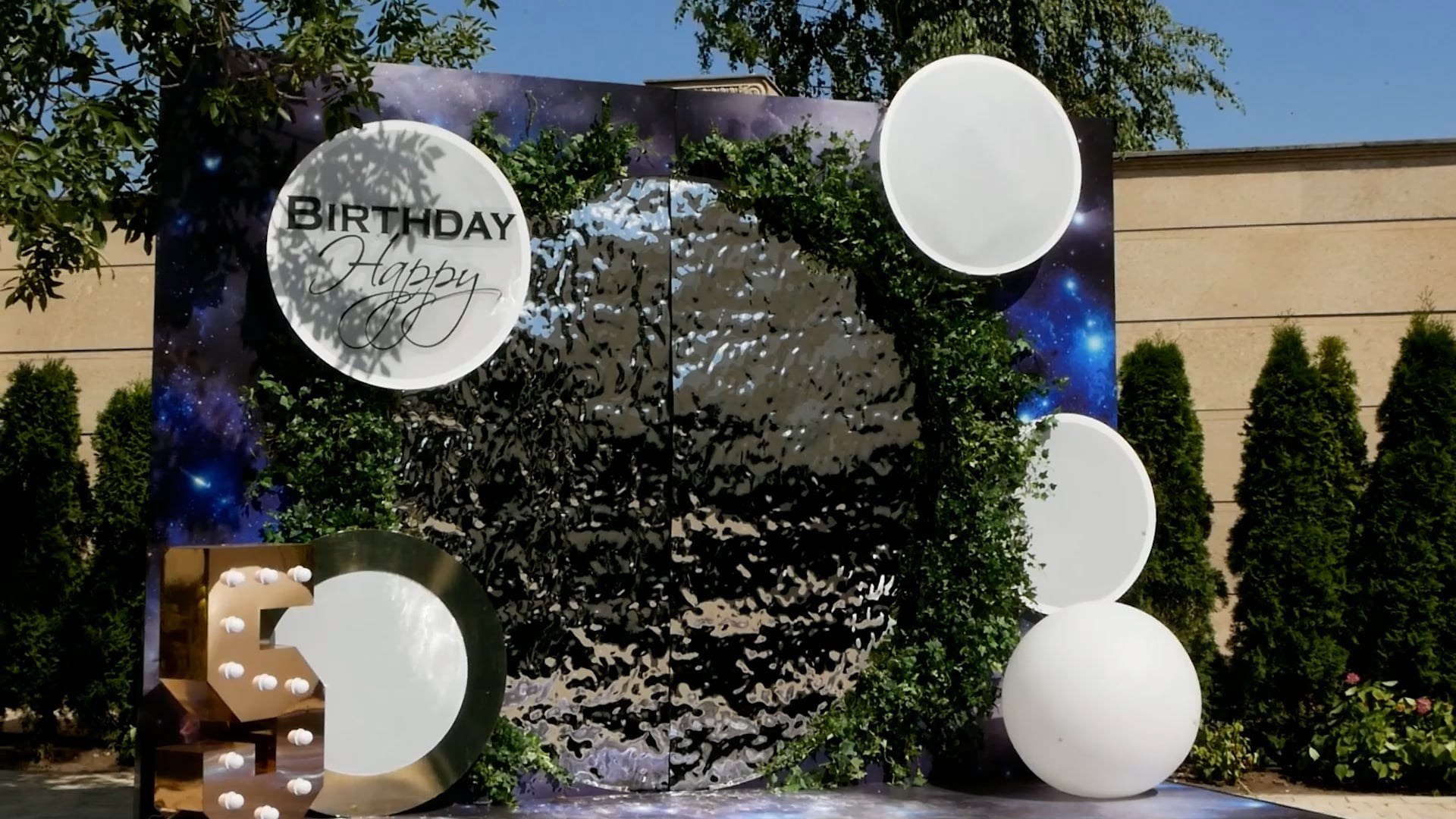 Развлекательные шуточные видео интерактивы на свадьбу юбилей праздник. Свадебное видео и фото съемка на свадьбу в Краснодаре Твинс Студио