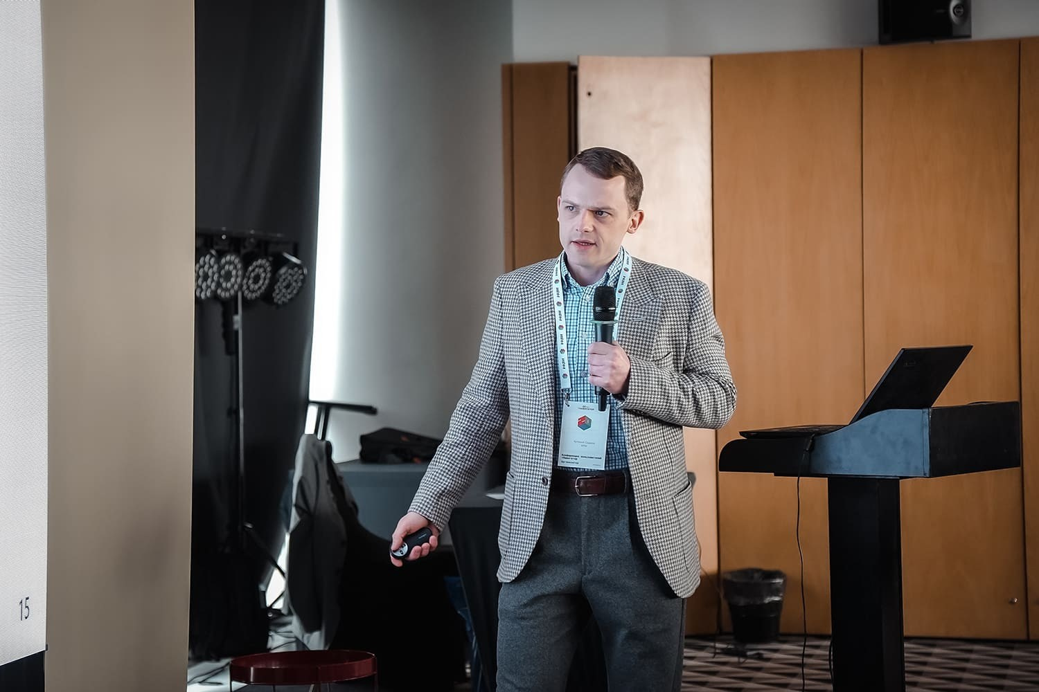 Фотосъемка конференций, выставок, презентаций. Катя Кудринская. Фотограф на мероприятие СПб. Семейный фотограф