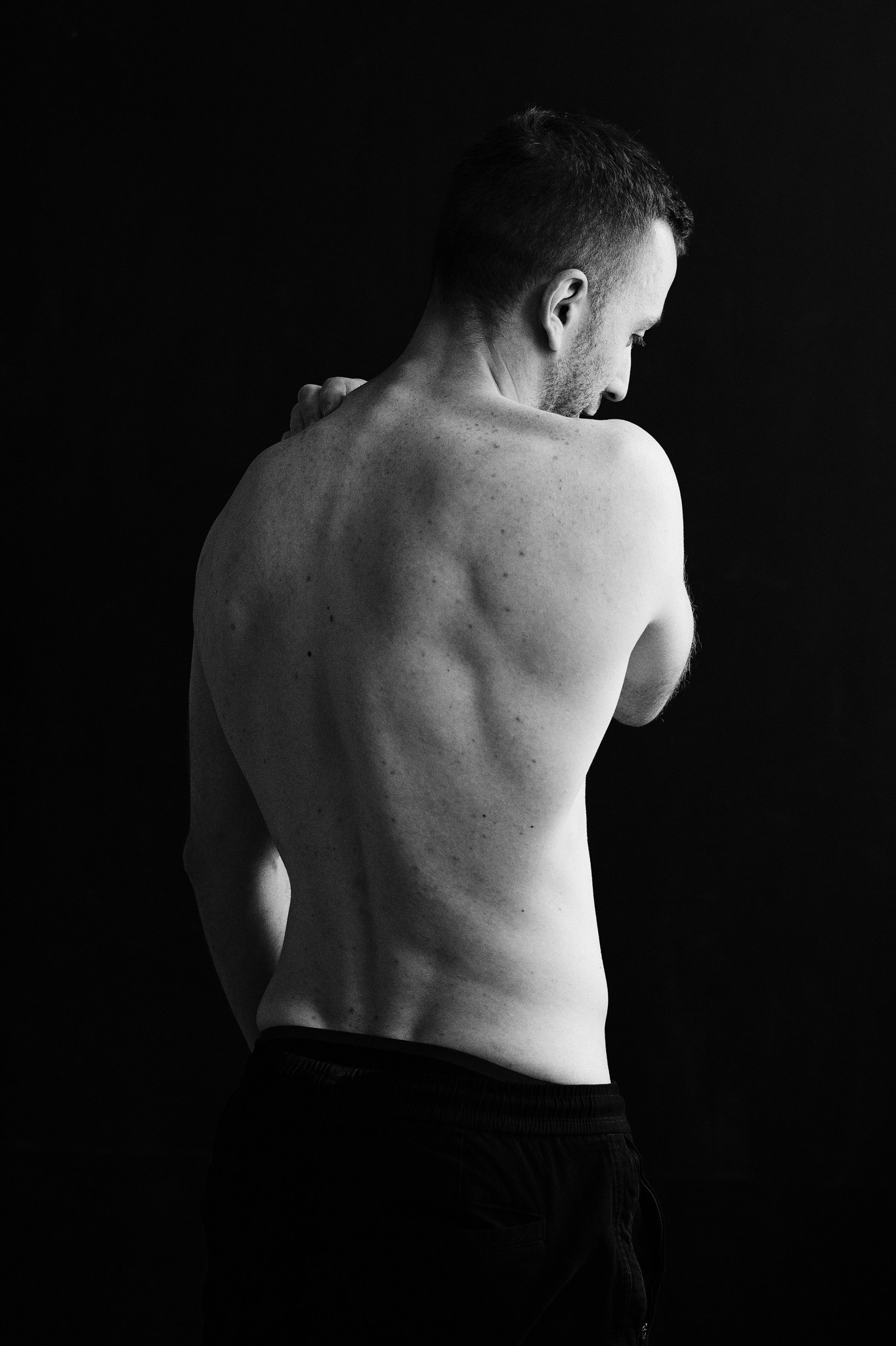 Мужская спортивная фотосессия в Тюмени: боулдеринг и лайфстайл. Фотограф Дарья Мустафина, Тюмень