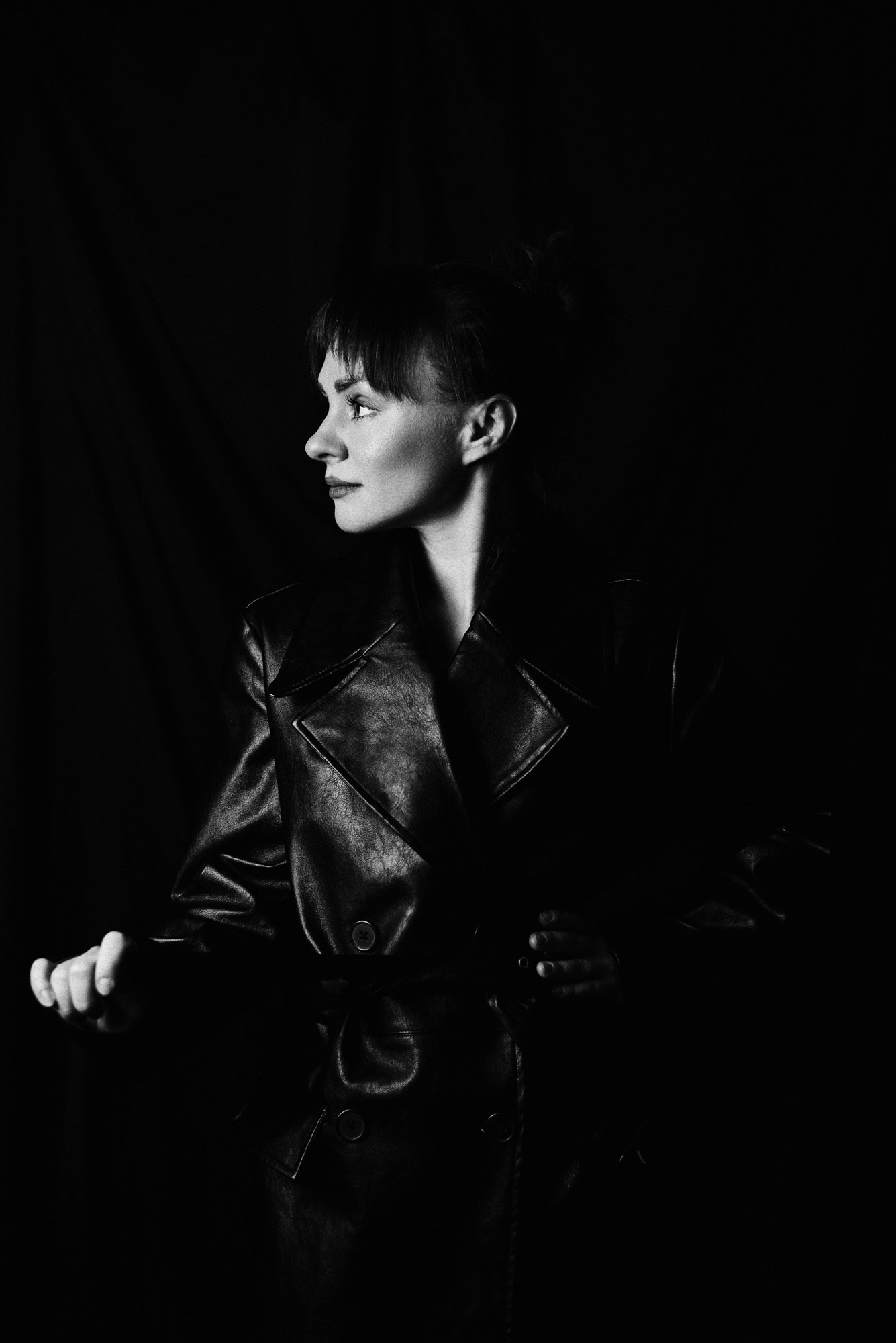 Фотограф в Тюмени — Дарья Мустафина Студийная и концептуальная фотография. Портретный фотограф Тюмень Дарья Мустафина