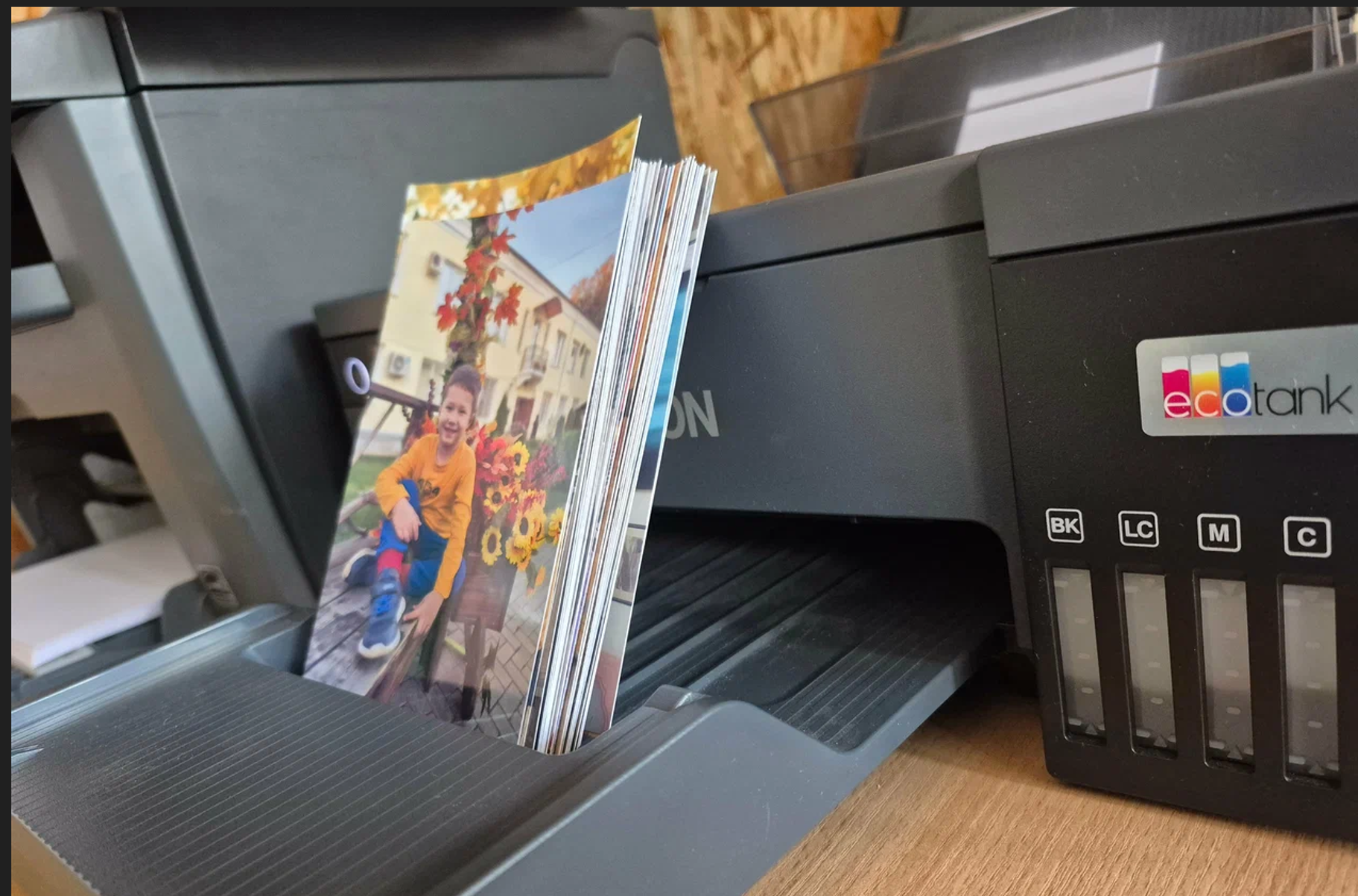 Распечатка фотографий и доставка. Фотограф в Астрахани Юлия Мирзаева