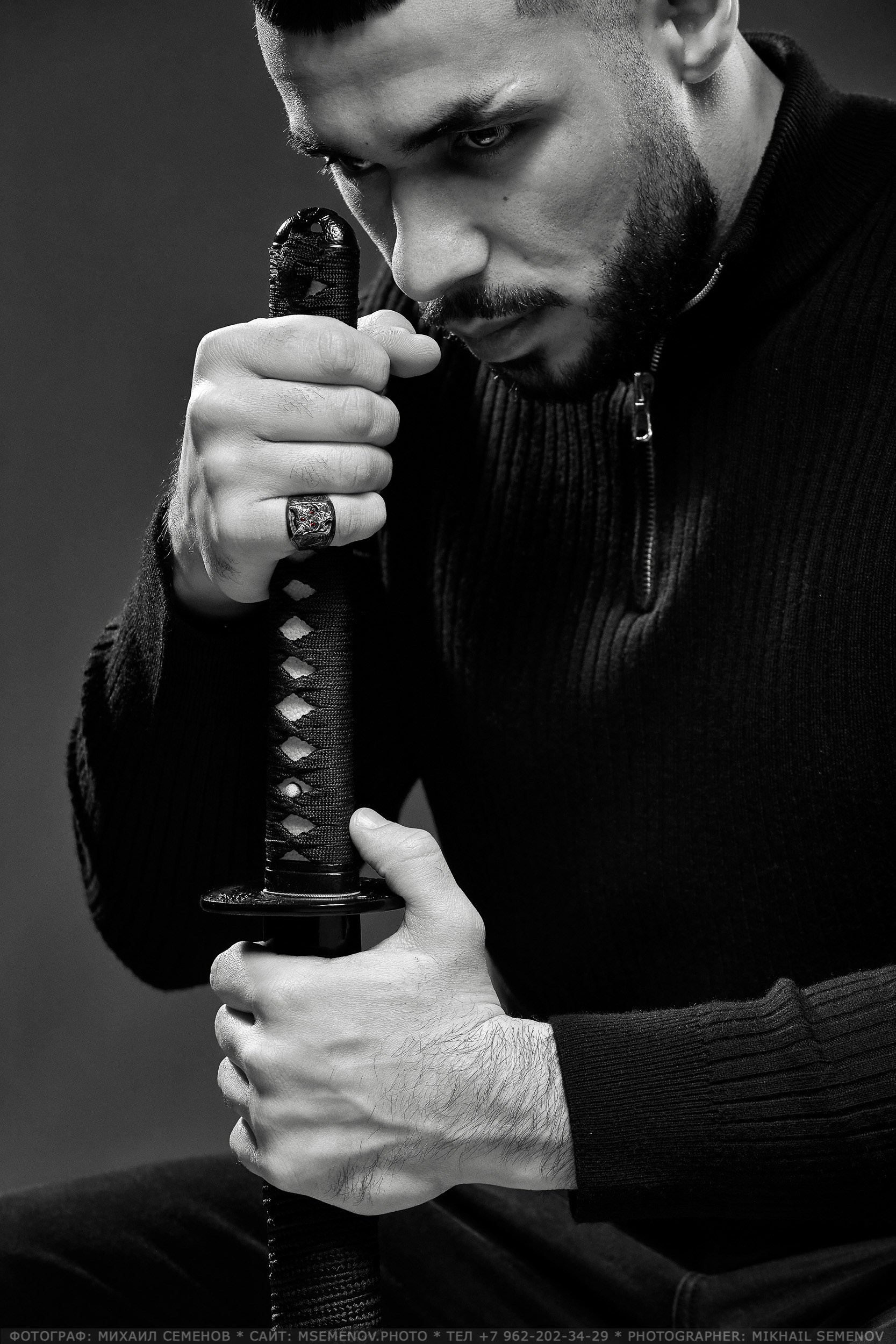 Деловая фотосъемка, предметная, студийный портрет. Рекламная фотосессия. ФОТОуслуги для бизнеса, имиджевая фото-видео съемка. Фотограф, фотопроекты Михаила Семенова в Ярославле. Фотошкола