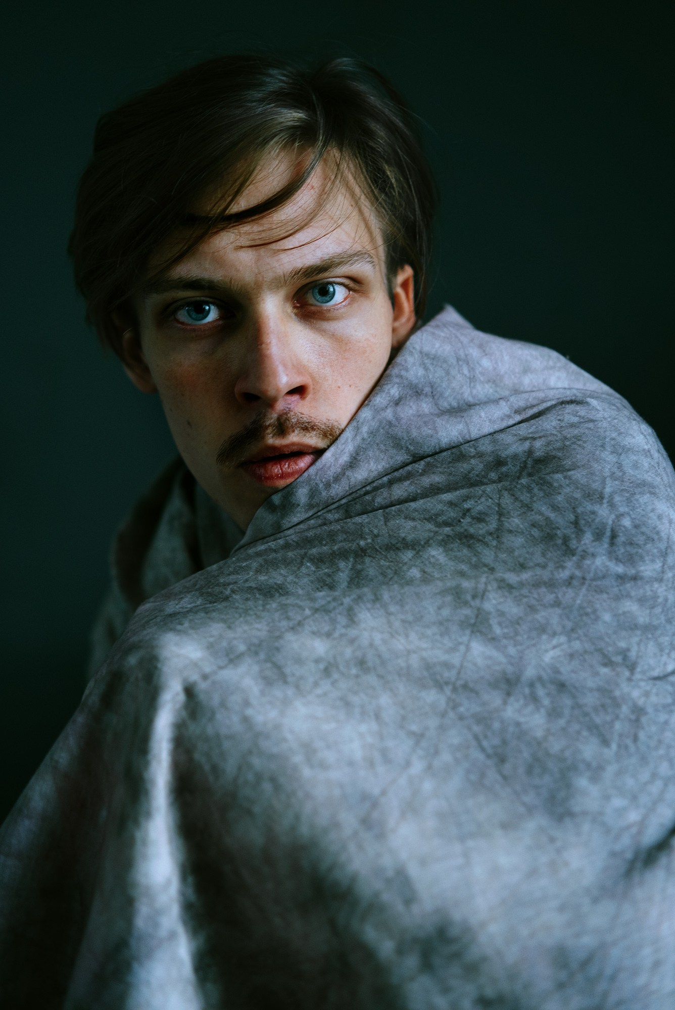 УСЛУГИ. Visual artist Daniil Kontorovich