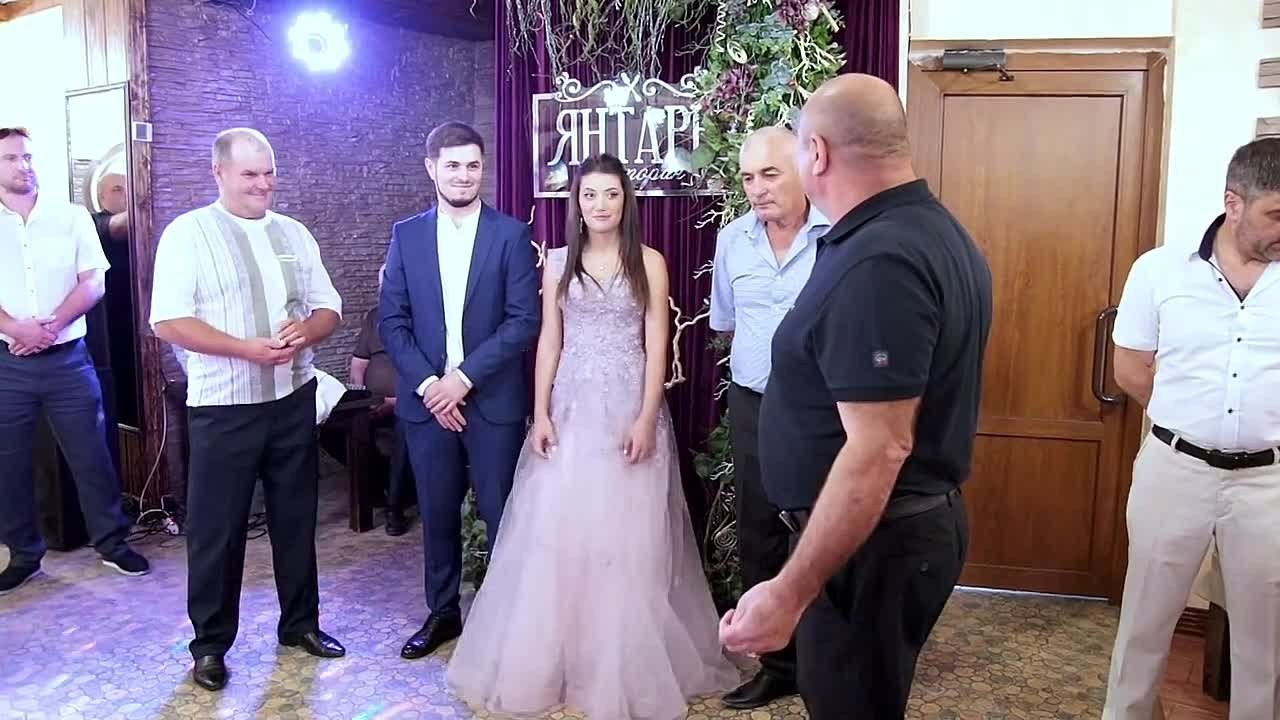 Съёмка видео, услуги профессионального оператора, услуги видеографа в Пятигорске, Кисловодске, Ессентуках, Минводах. Фотограф и видеограф Антон Калашников | Пятигорск