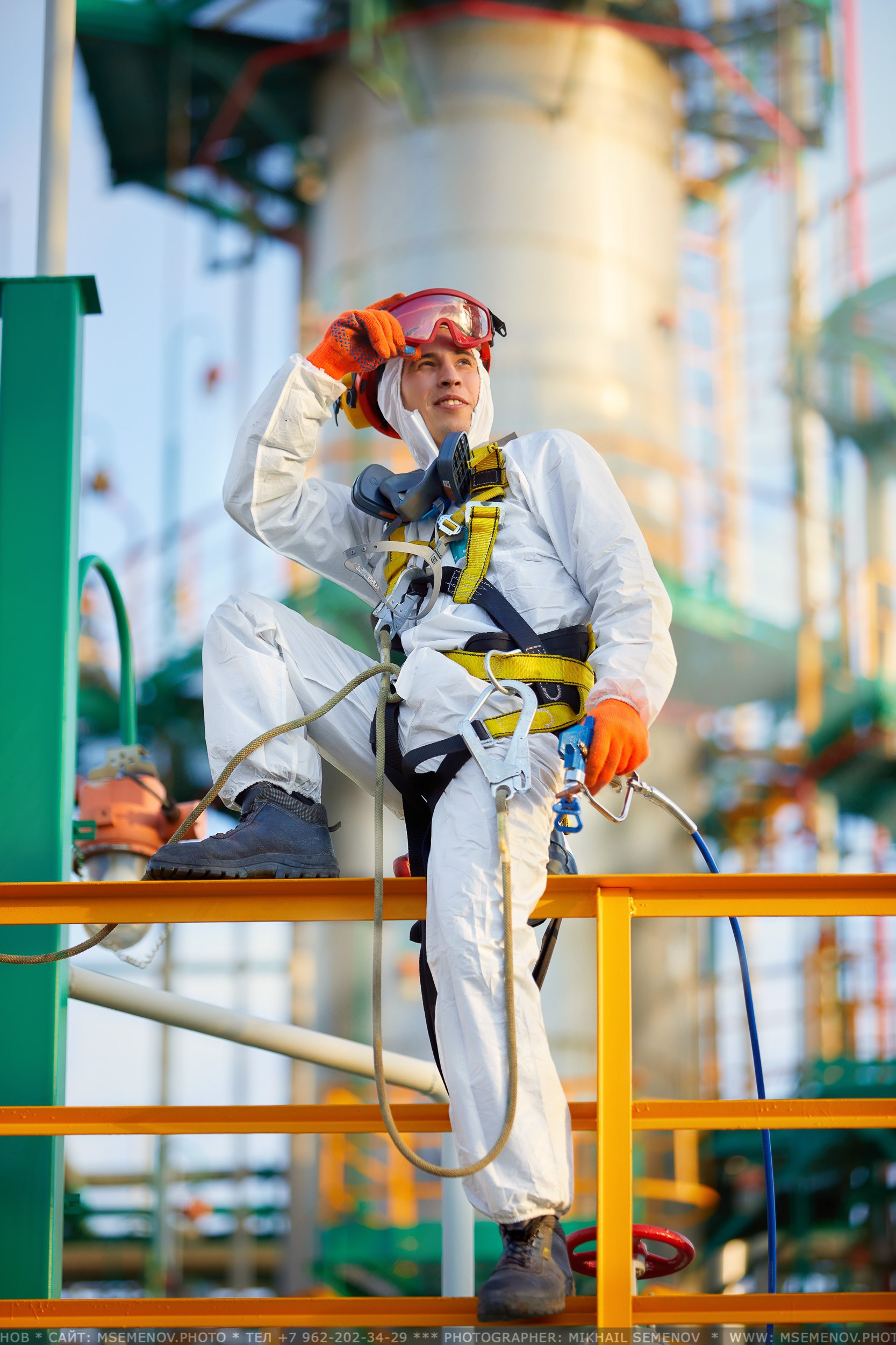 Деловая фотосъемка, предметная, студийный портрет. Рекламная фотосессия. ФОТОуслуги для бизнеса, имиджевая фото-видео съемка. Фотограф, фотопроекты Михаила Семенова в Ярославле. Фотошкола