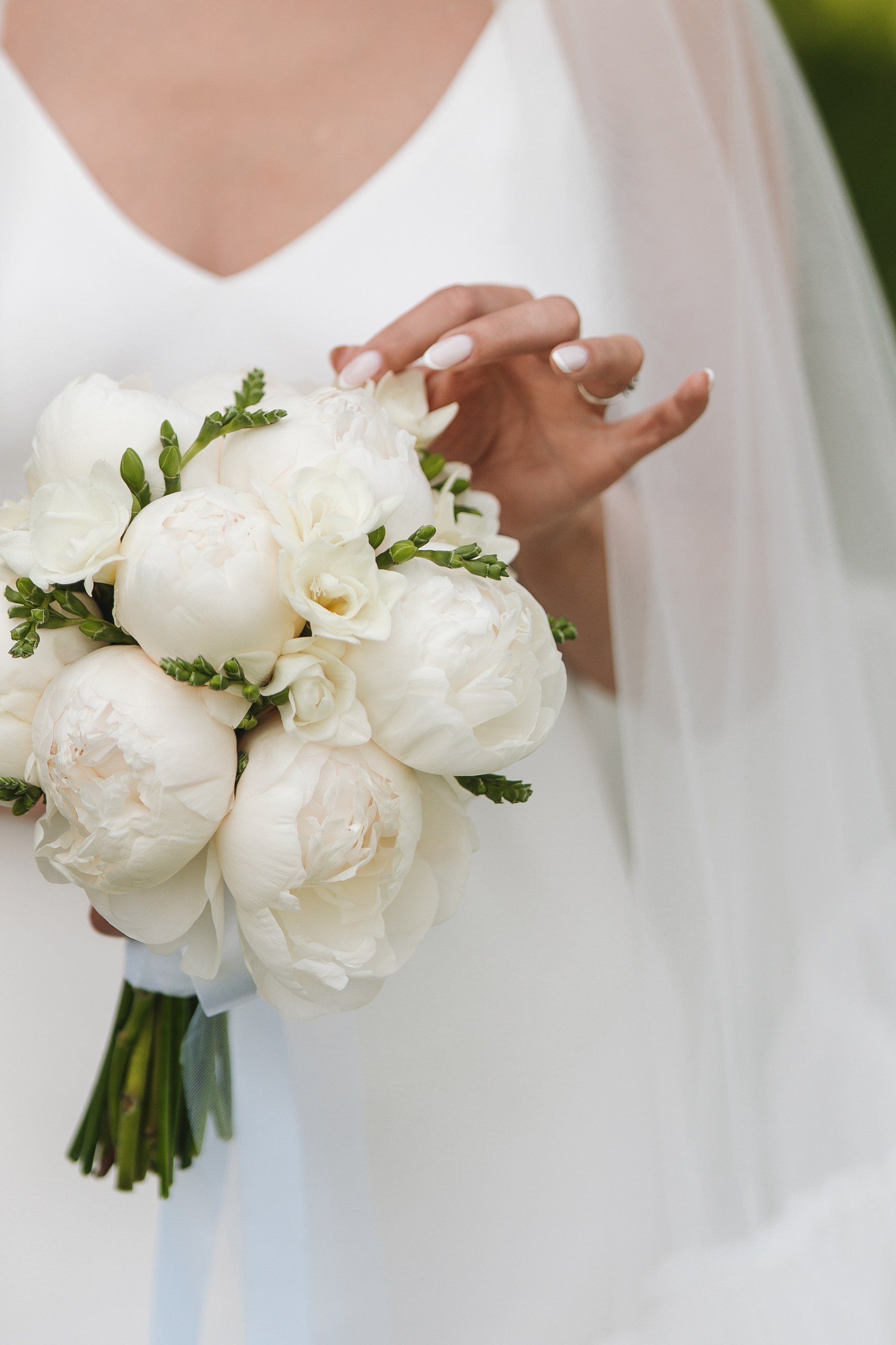 Свадьба 7 июня 2026 года — фотосессия, ЗАГС и банкет в шатре «Под облаками» в Нагаево с ведущим Артуром Ильясовым