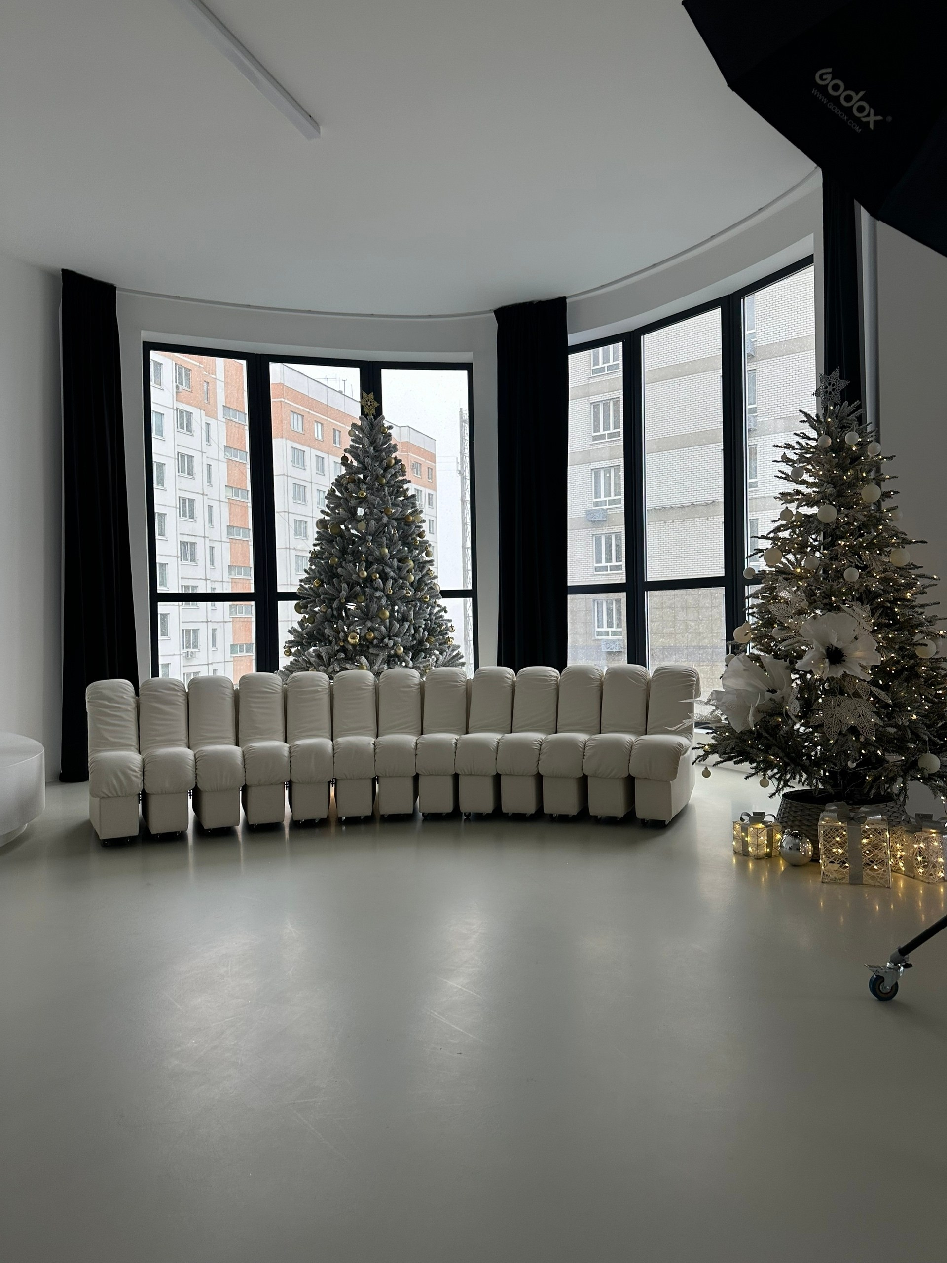 Зал Бетон. Свадебный и семейный фотограф в Брянске Ирина Гавриленко, выпускные ал