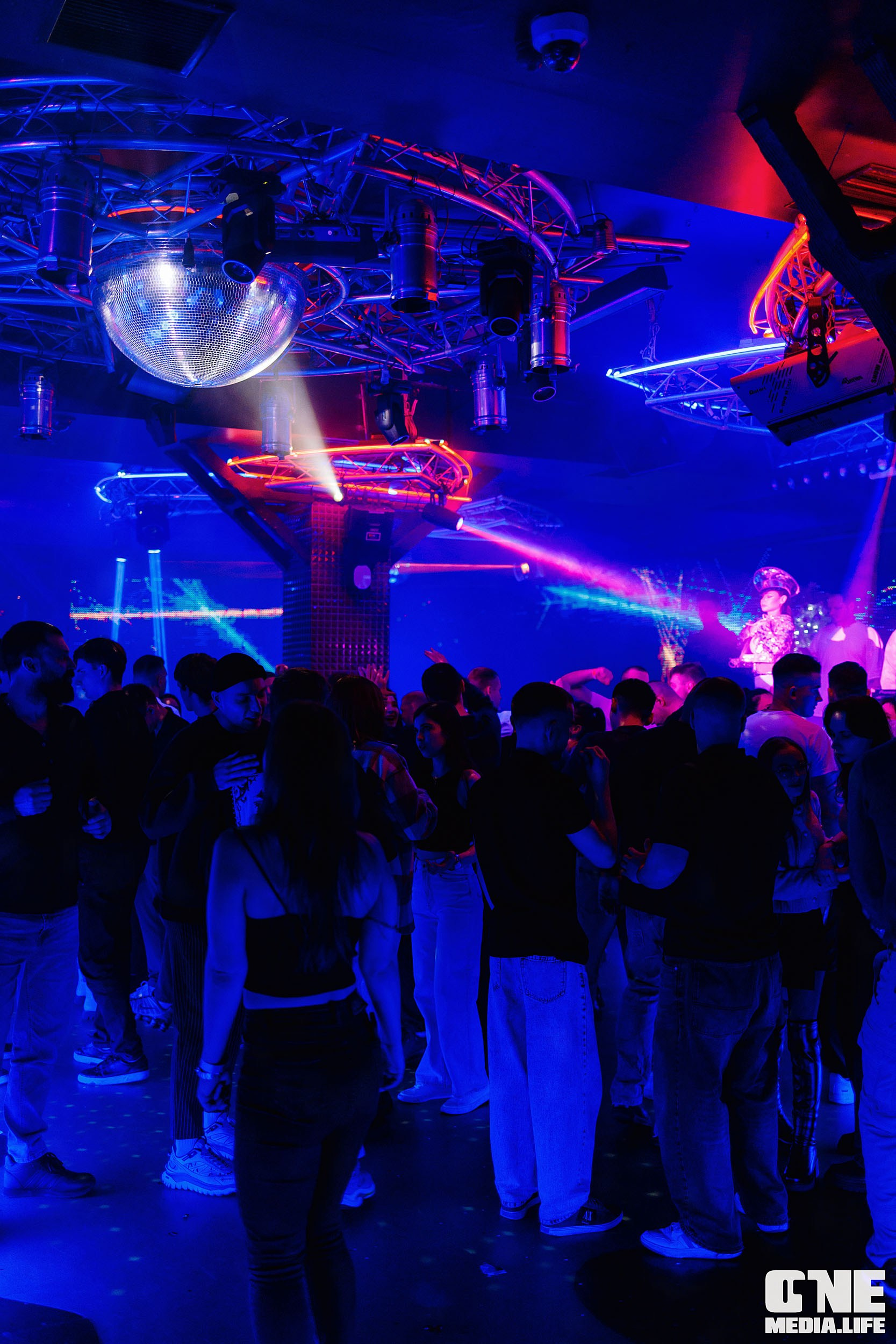 Фоторепортаж из РК Планета. One Media Life: фоторепортажи, фотоотчеты с мероприятий и заведений