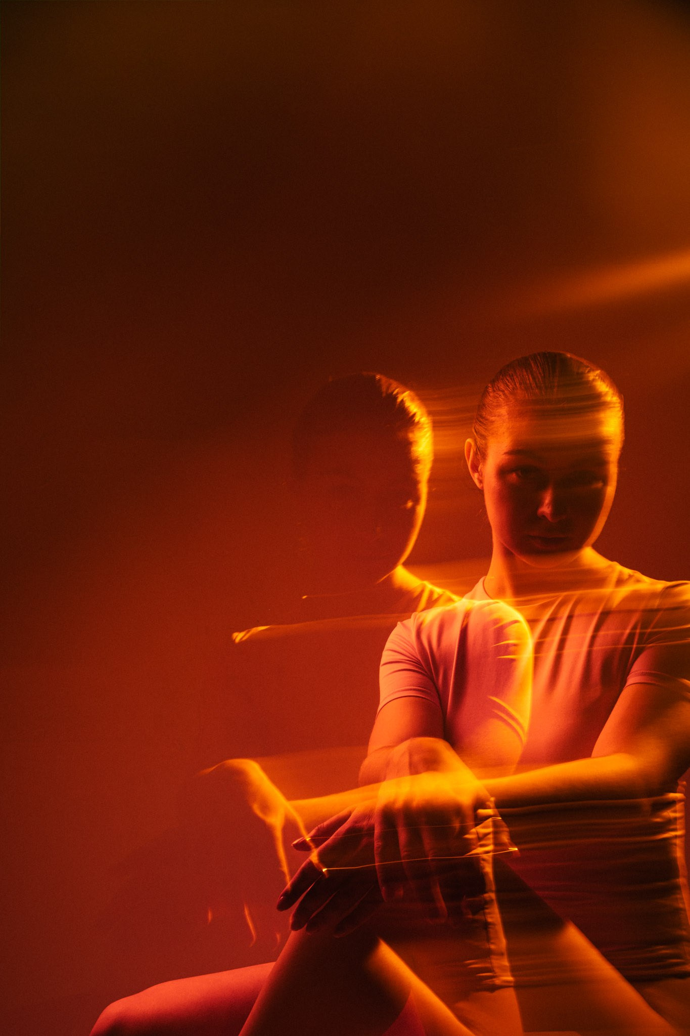 Works. Фотограф с цветным светом и оператор в Москве | Лиля Кичигина