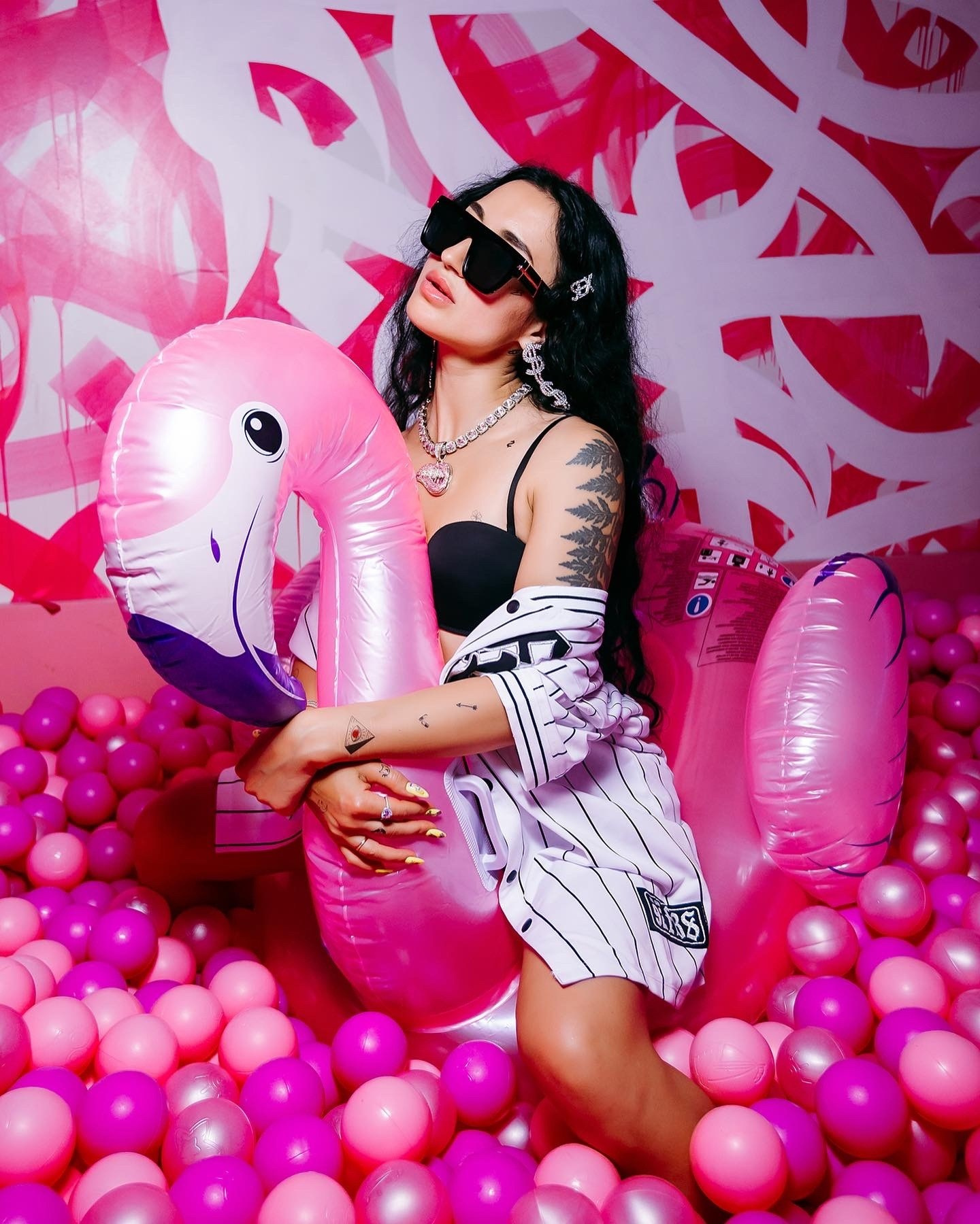 Mr. Flamingo (лето). Аренда лофта в СПб для мероприятий