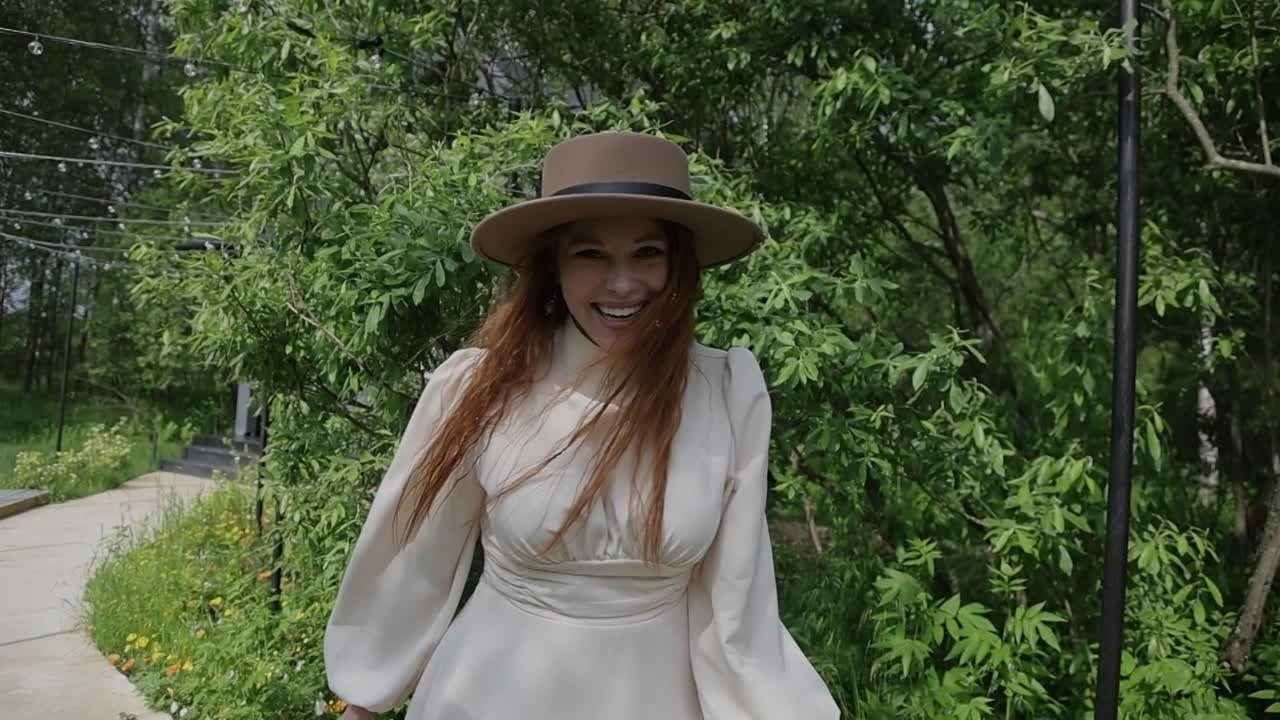 Ведущий Дымов. Подрядчики и друзья сети свадебных площадок House for wedding