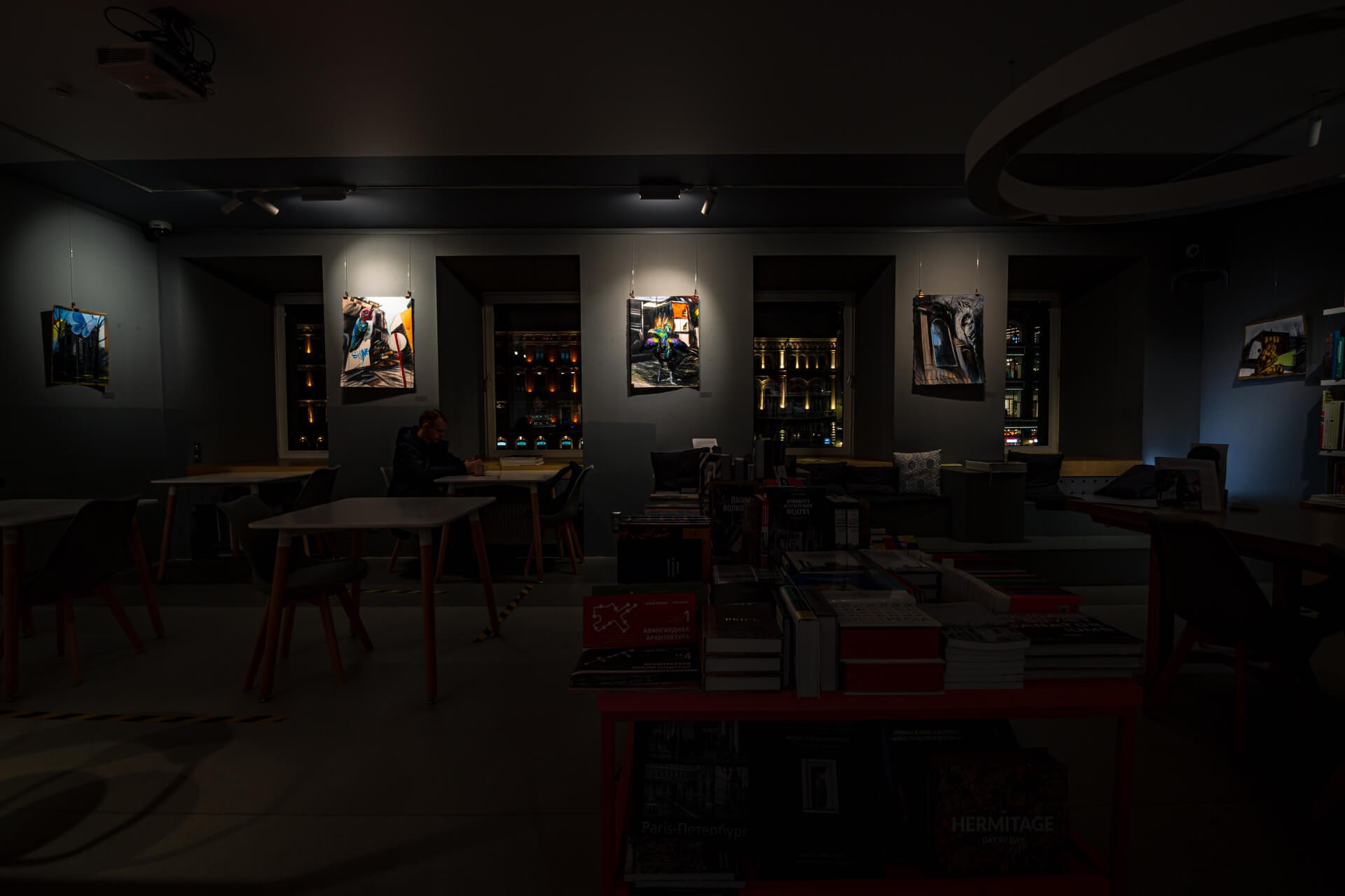 Secret Birds of the W-City (2022). Xenia Ostrovskaya