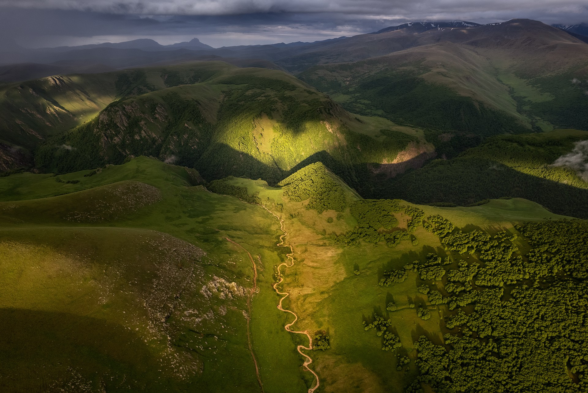 Осеннее приэльбрусье 2026 | Фотограф Дмитрий Купрацевич. Дмитрий Купрацевич профессиональный пейзажный и travel-фотограф