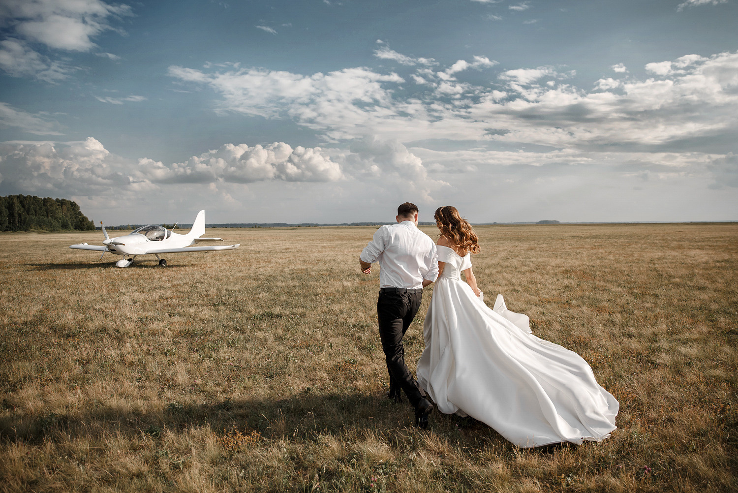 Свадебный и семейный фотограф в Екатеринбурге Михаил Лежнев