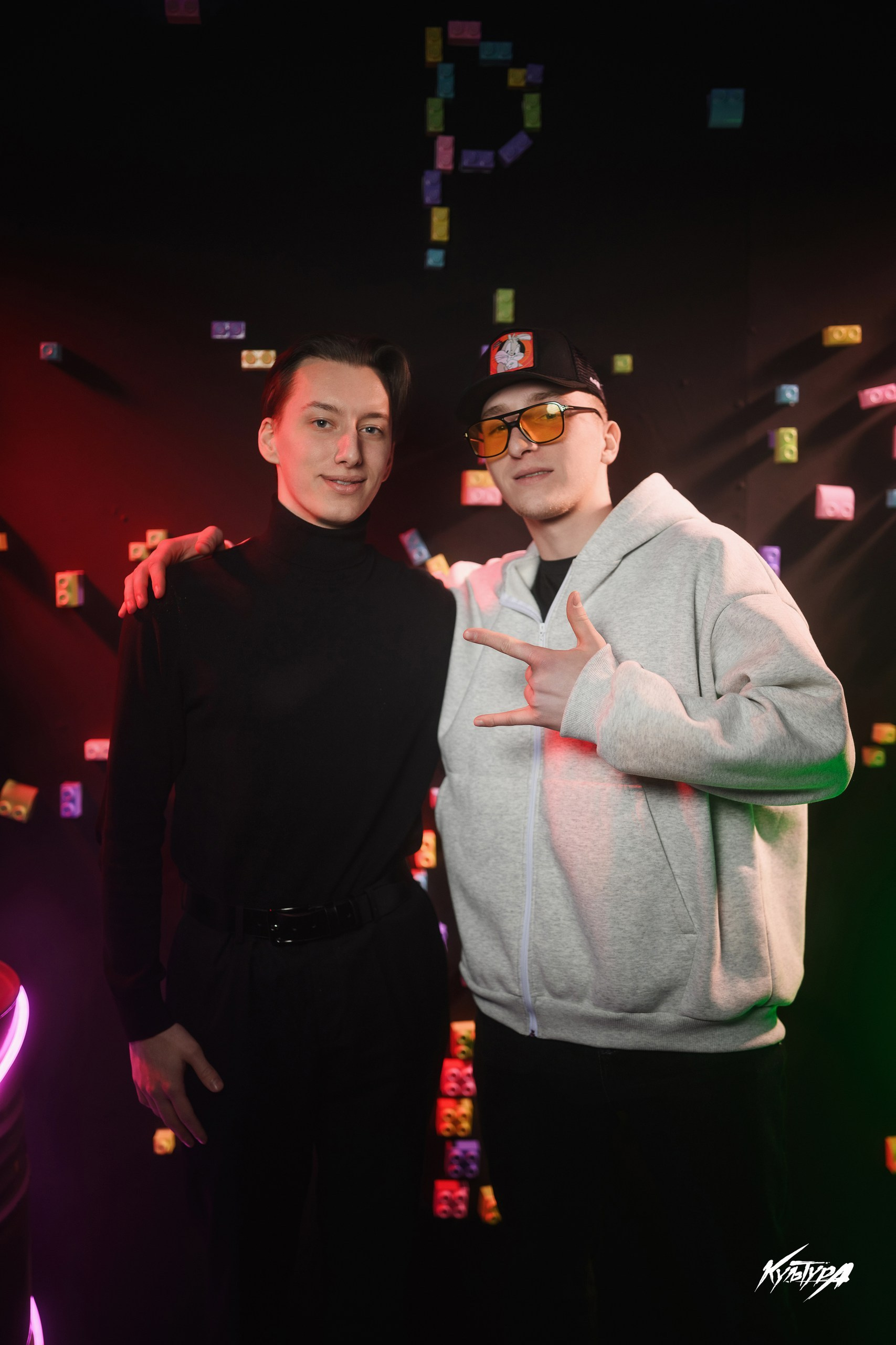 Клубная фотосъемка в Петропавловске-Камчатском, Репортажная фотосъемка в ночном клубе в Петропавловске-Камчатском, Фотосъемка вечеринок в Петропавловске-Камчатском, Эмоции на клубной фотосессии в Петропавловске-Камчатском, Профессиональная фотосъемка в клубе в Петропавловске-Камчатском.