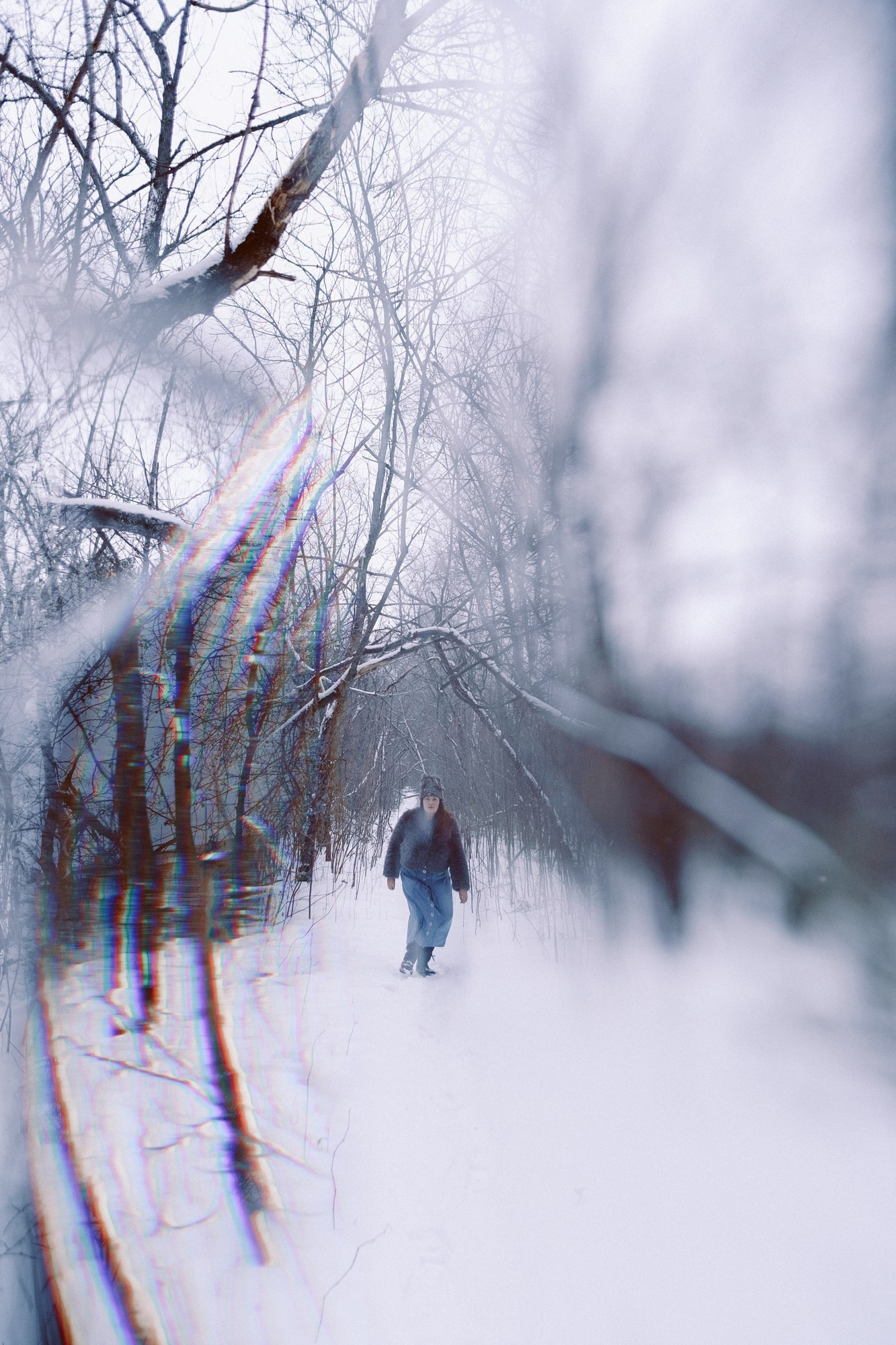 Портрет девушки в зимнем лесу Затюменского парка Тюмень