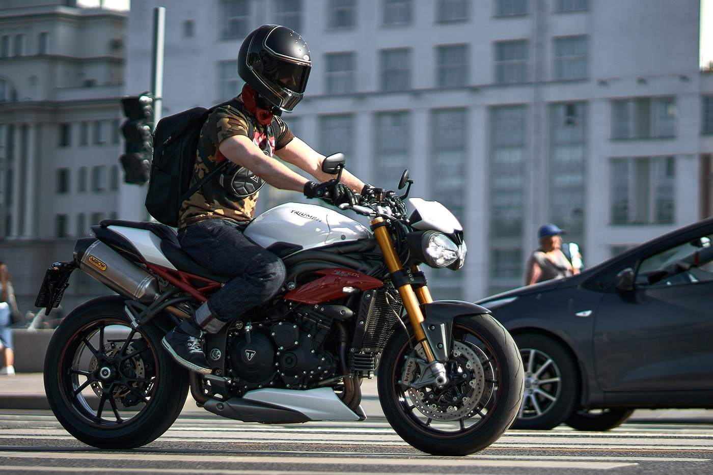 FotoMotoHunterZ — фотографии мотоциклистов на улицах города