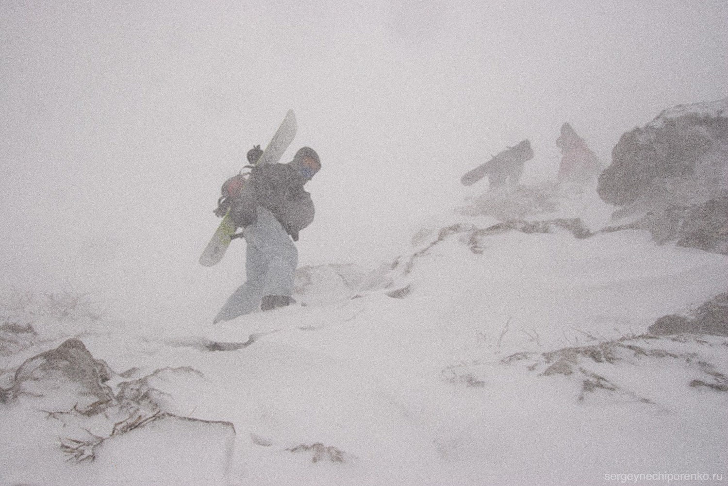 Покорение вершины на Ангарском перевале. Портретный и свадебный фотограф в Крыму Симферополь Нечипоренко Сергей