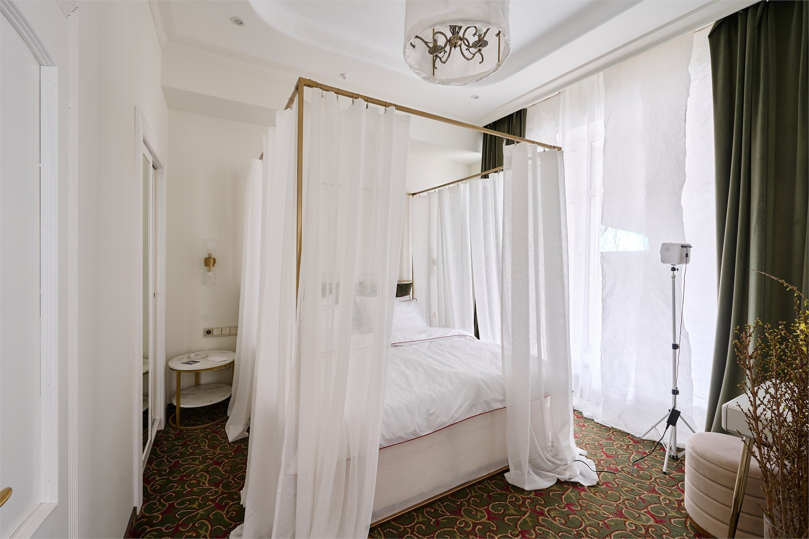 Отели — подборка. Фотограф индивидуальных женских портретов и LOVEstory в Москве