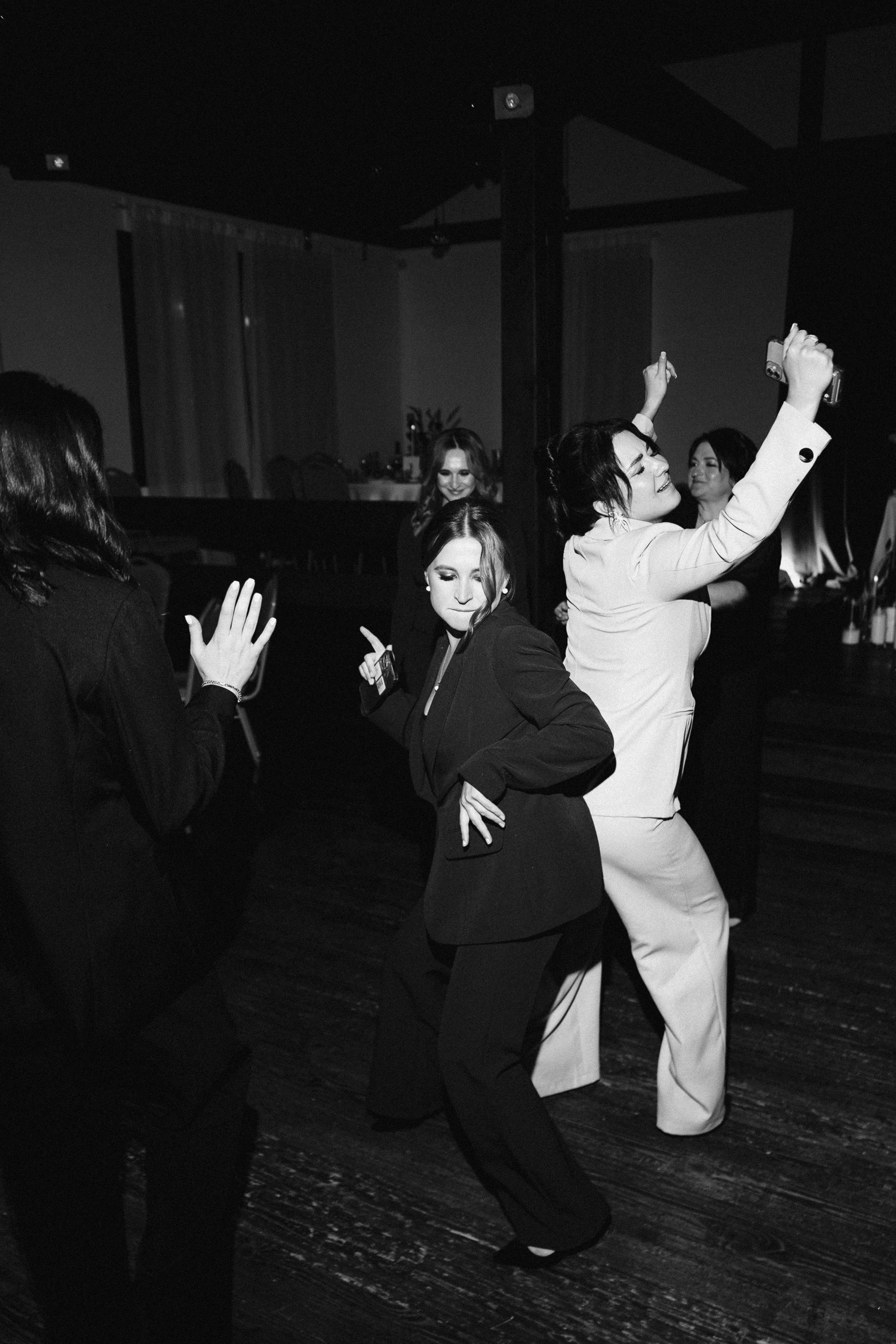 Загородная свадьба Влада и Натальи в цвете Марсала. Главная