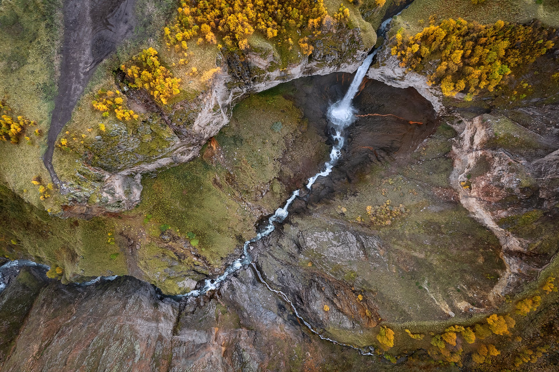 Осеннее приэльбрусье 2026 | Фотограф Дмитрий Купрацевич. Дмитрий Купрацевич профессиональный пейзажный и travel-фотограф