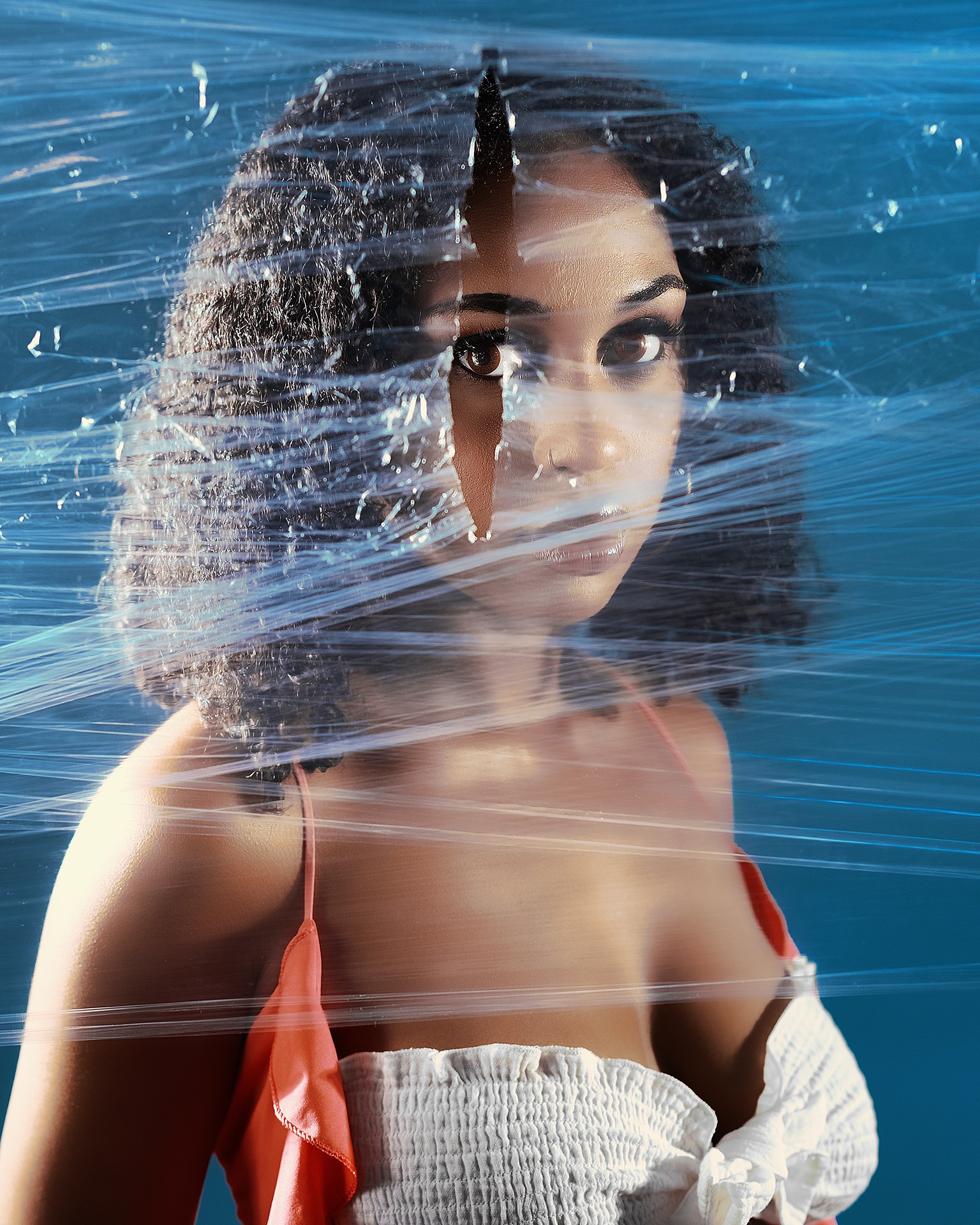 Съемка в студии через прозрачную пищевую плёнку Казань