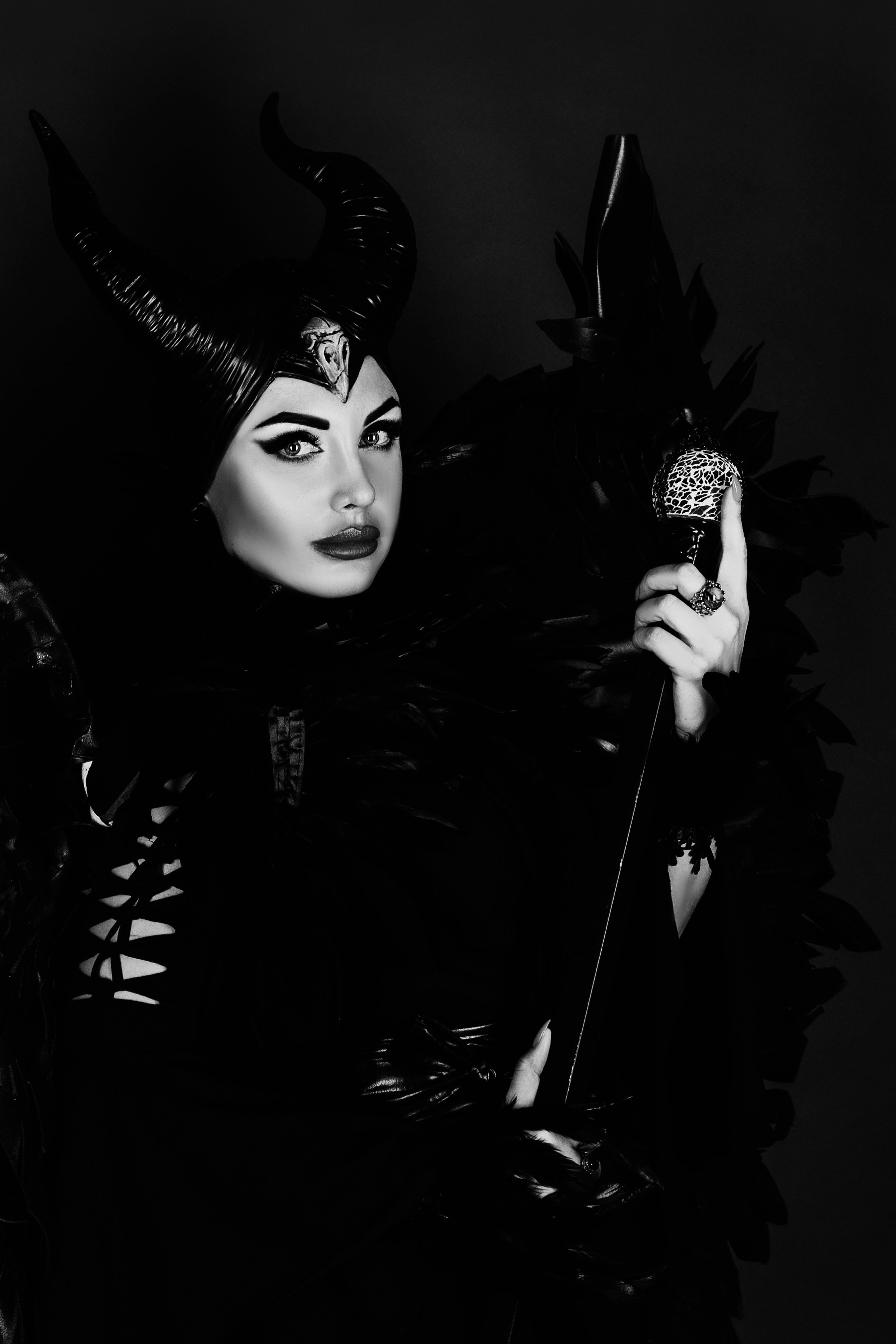 Фотограф Жуковский, фотоуслуги в жуковском , Фотосессии, студийная съёмка, студийный портрет, студийный фотограф, детский фотограф, уличная фотопрогулка, репортажная съёмка, съёмки для маркетплейс, свадебный фотограф, свадебная фотосессия, церковная съёмка, церковный фотограф, съёмка крещения, фотограф на крестины, съёмка венчания, фотосессия беременности , фотограф на выписку из род. дома, фотограф в школу, фотограф в детский сад, арт фотограф, предметная съёмка, предметный фотограф, фотограф на день рождения, фотограф на детский праздник, осенняя фотосессия, деловая фотосессия, портфолио, бьюти фотограф, фотограф автотранспорта, съёмка недвижимости, пейзажная съёмка, коммерческий фотограф, новогодняя фотосессия, эмоциональный портрет, фуд фотограф, фотограф анималист, уличный фотограф, домашняя фотосессия, косплей, модели, ню, пейзажный фотограф, фотосъёмка архитектуры, ретушь, обработка фотографий, фотосъёмка новорожденных, фотограф Татьяна Марсуверских