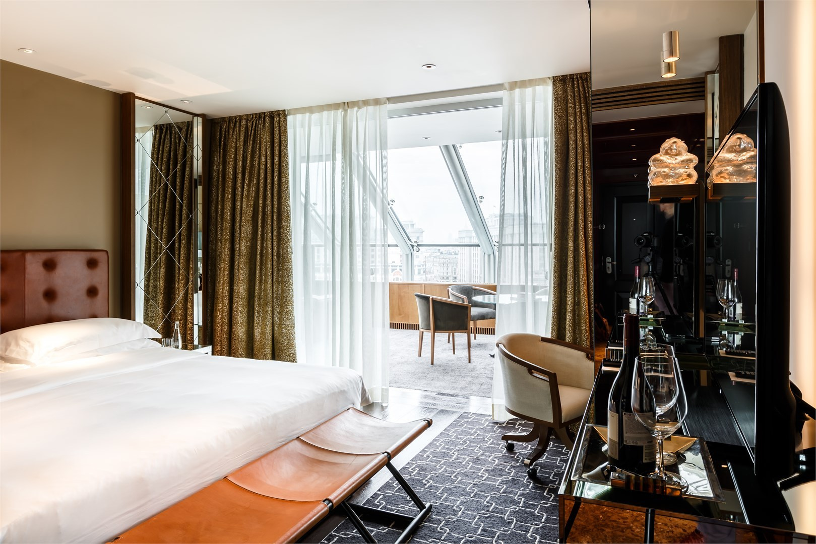 Отели — подборка. Фотограф индивидуальных женских портретов и LOVEstory в Москве