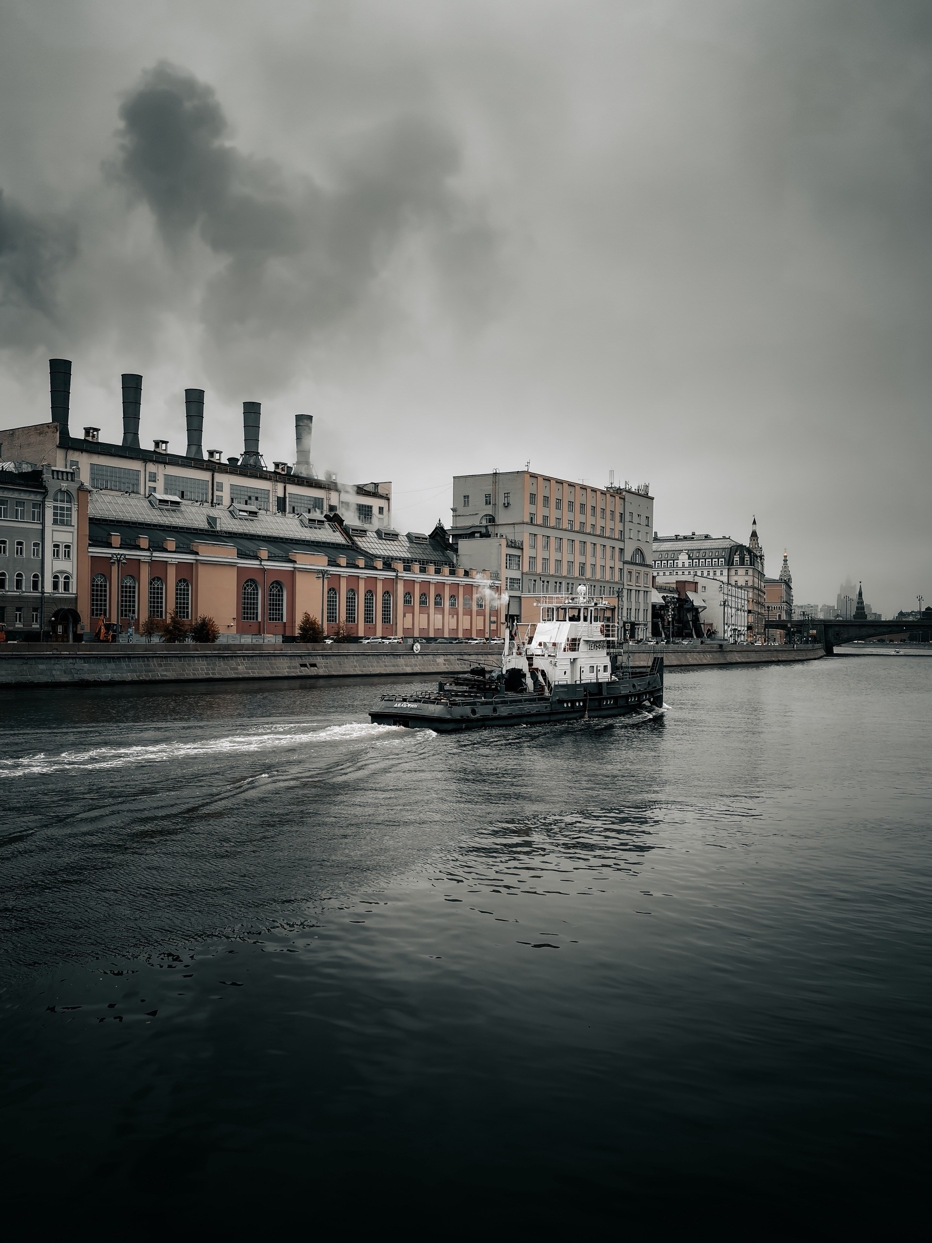 ФОТОШКОЛА VISION — курс по мобильной фотографии в Москве, курс по фотографии Владимира Васильева
