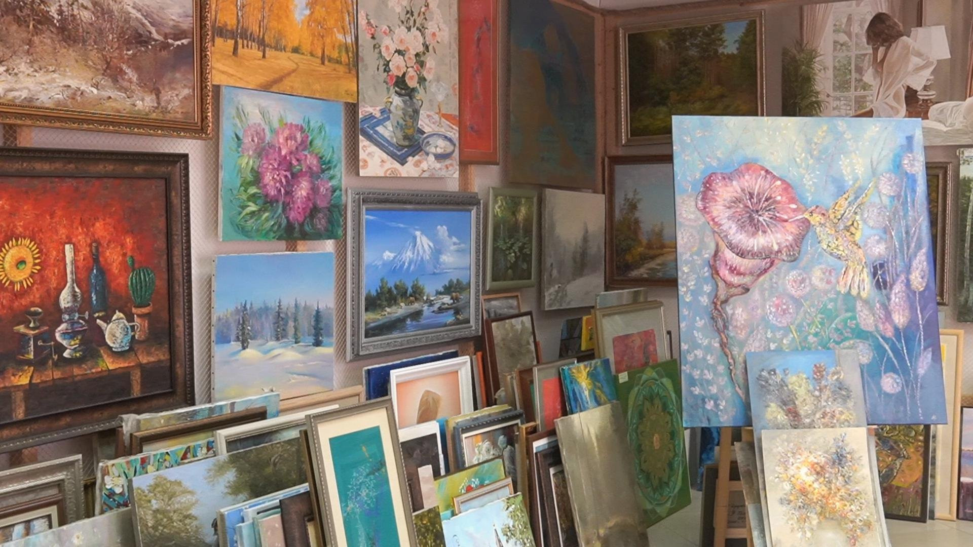 Салон «Этюд»: царство тюменских художников