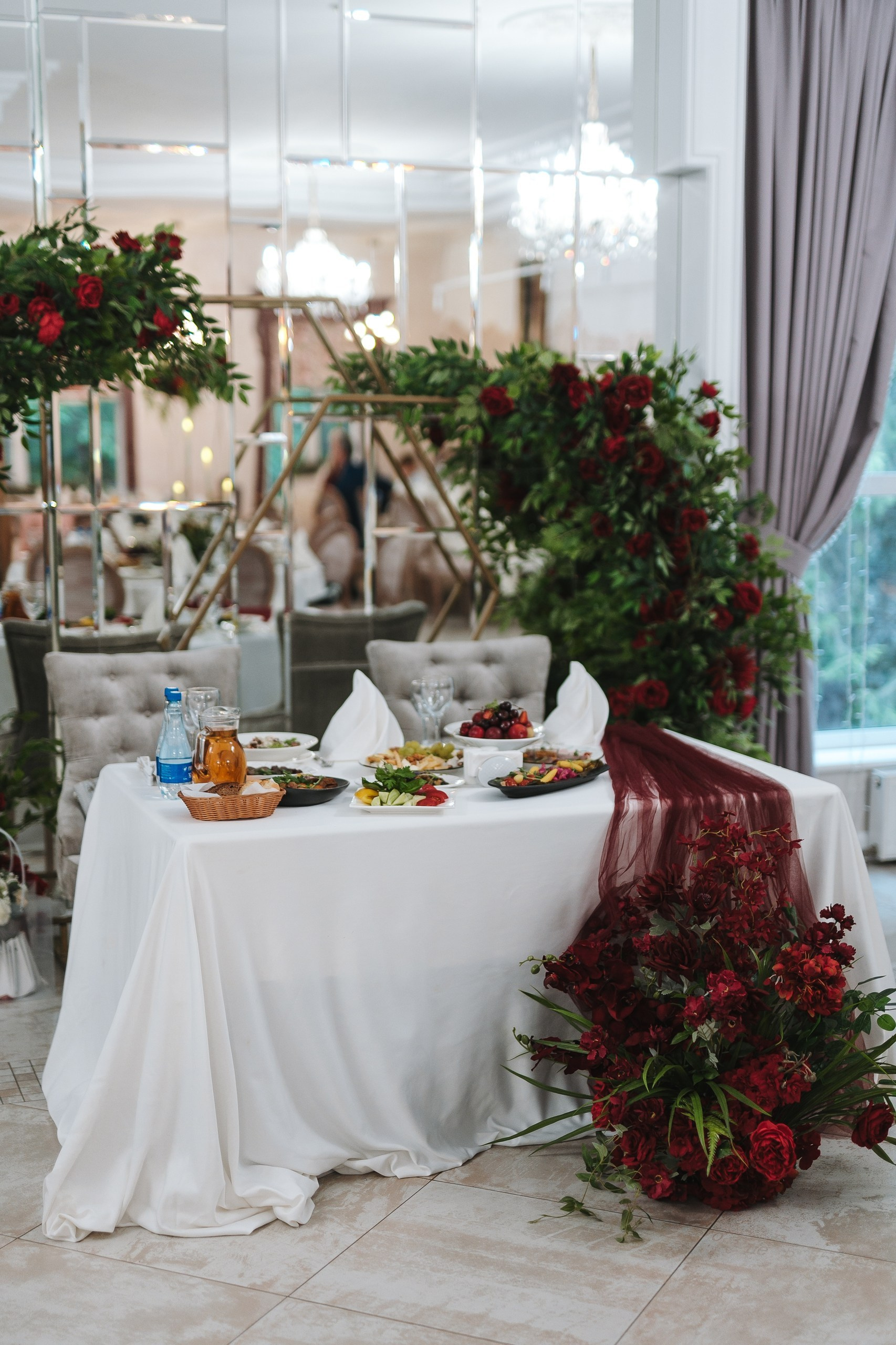 Свадьба в отеле Лель Уфа 20 июня 2025 — Президент Отель, Ботанический сад, ЖК Империал, ЗАГС Заки Валиди