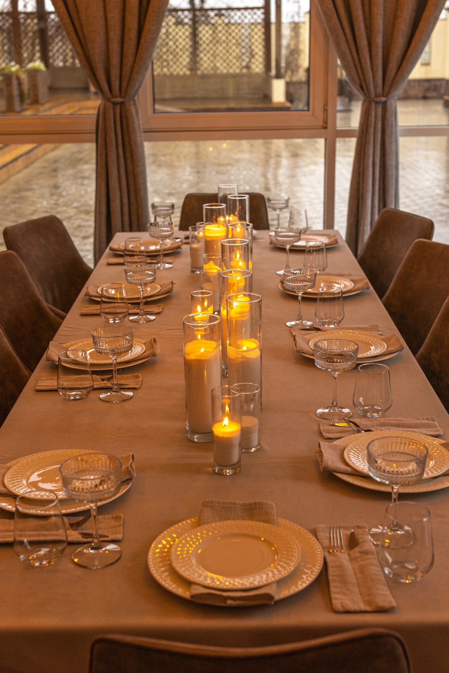 Банкетный зал ресторана «Дача». Фотограф в Оренбурге. Профессиональный фотограф