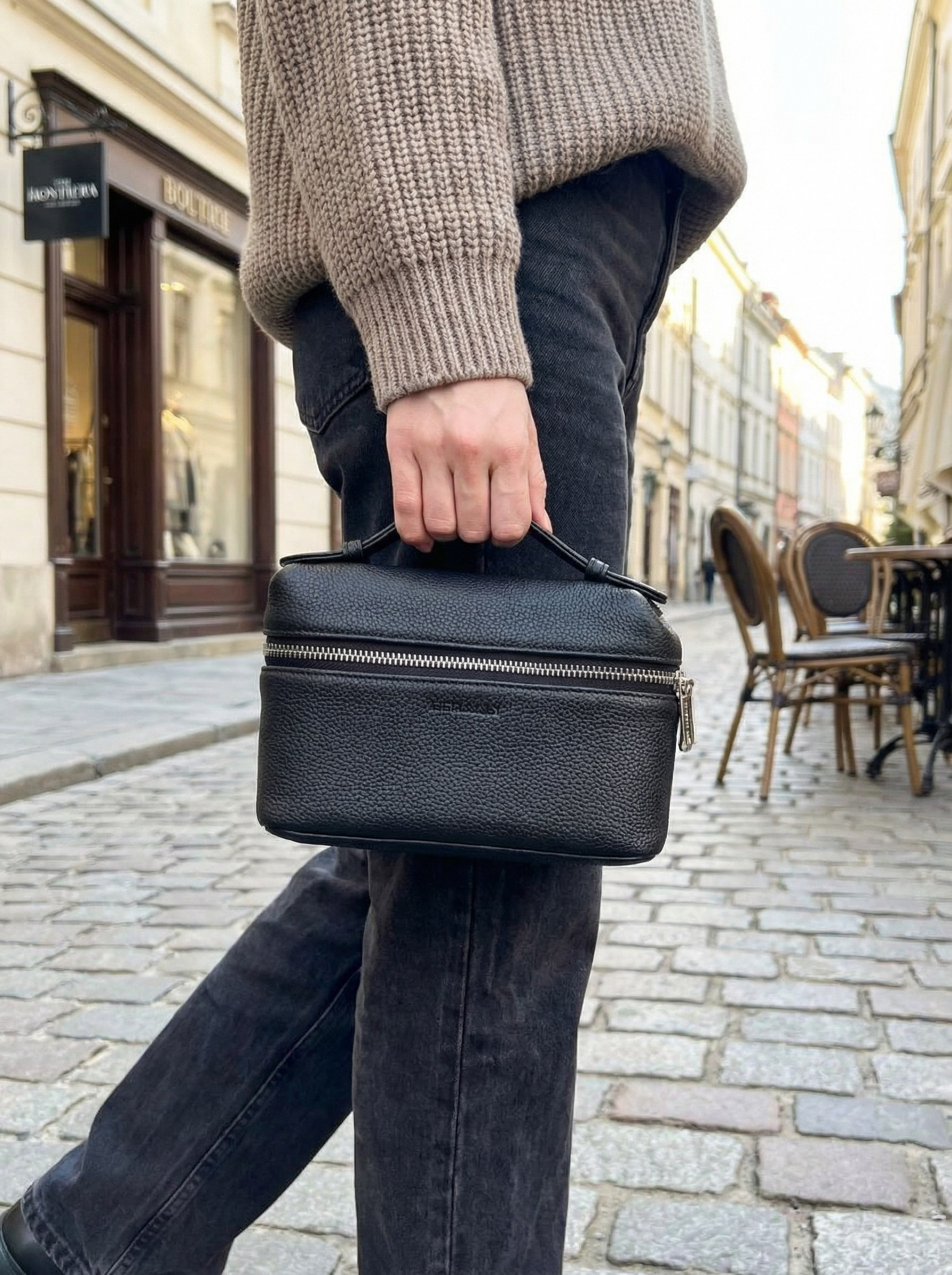 Сумка. Продакшен г. Москва Генерация и съемки