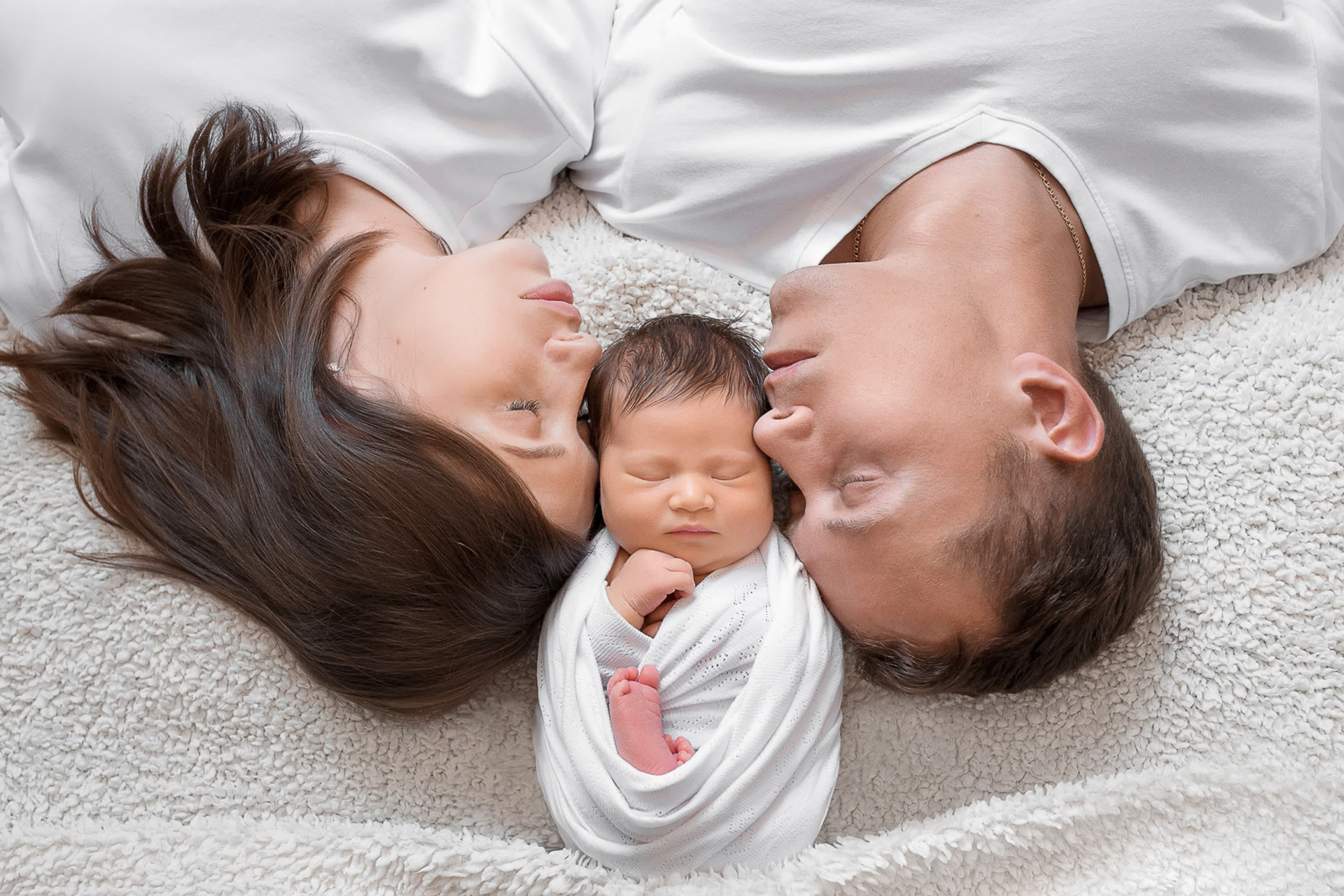 Фотограф новорожденных в Екатеринбурге Лена Ильина