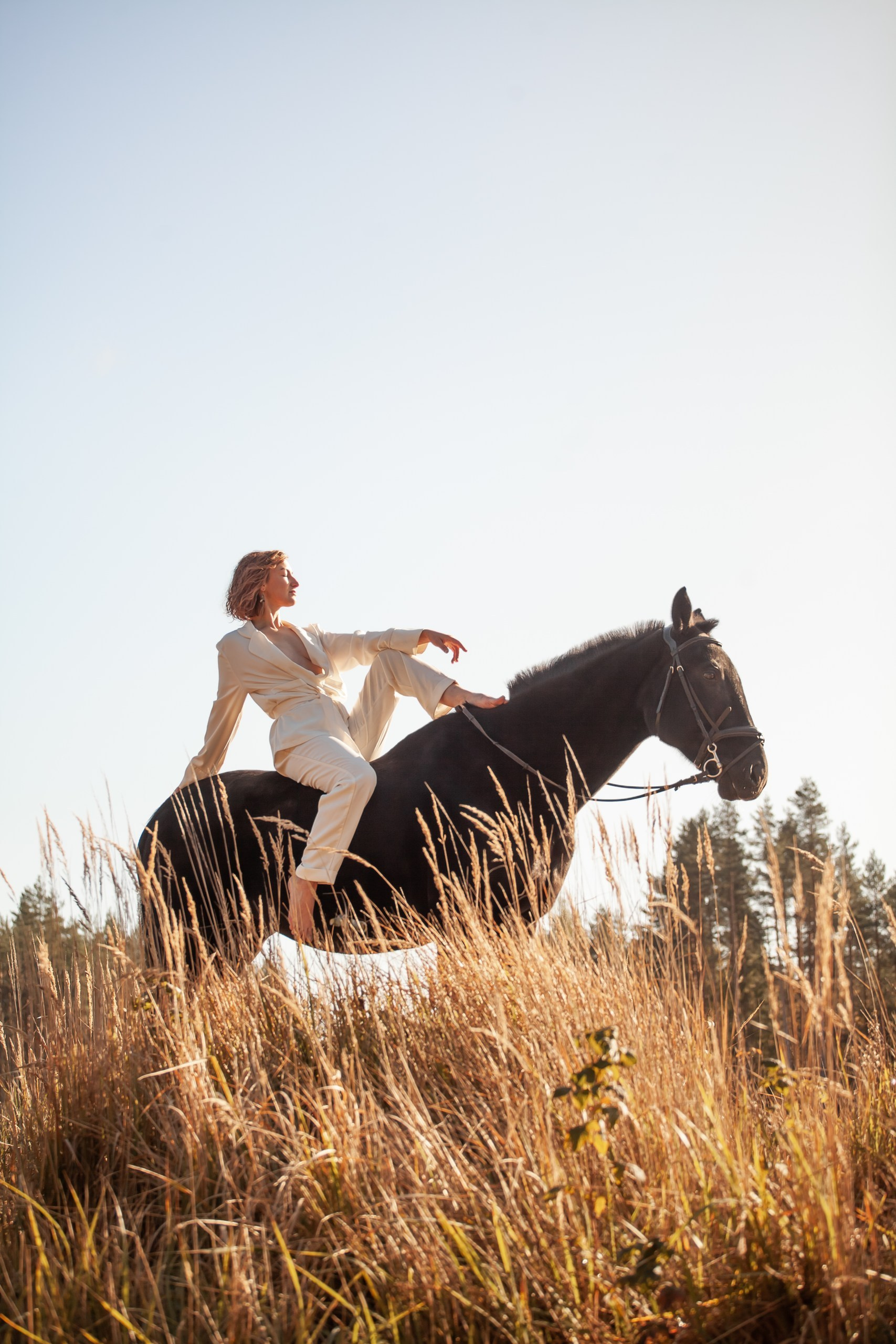 Минималистичные образы и боди. Фотограф Ирина Богатырева