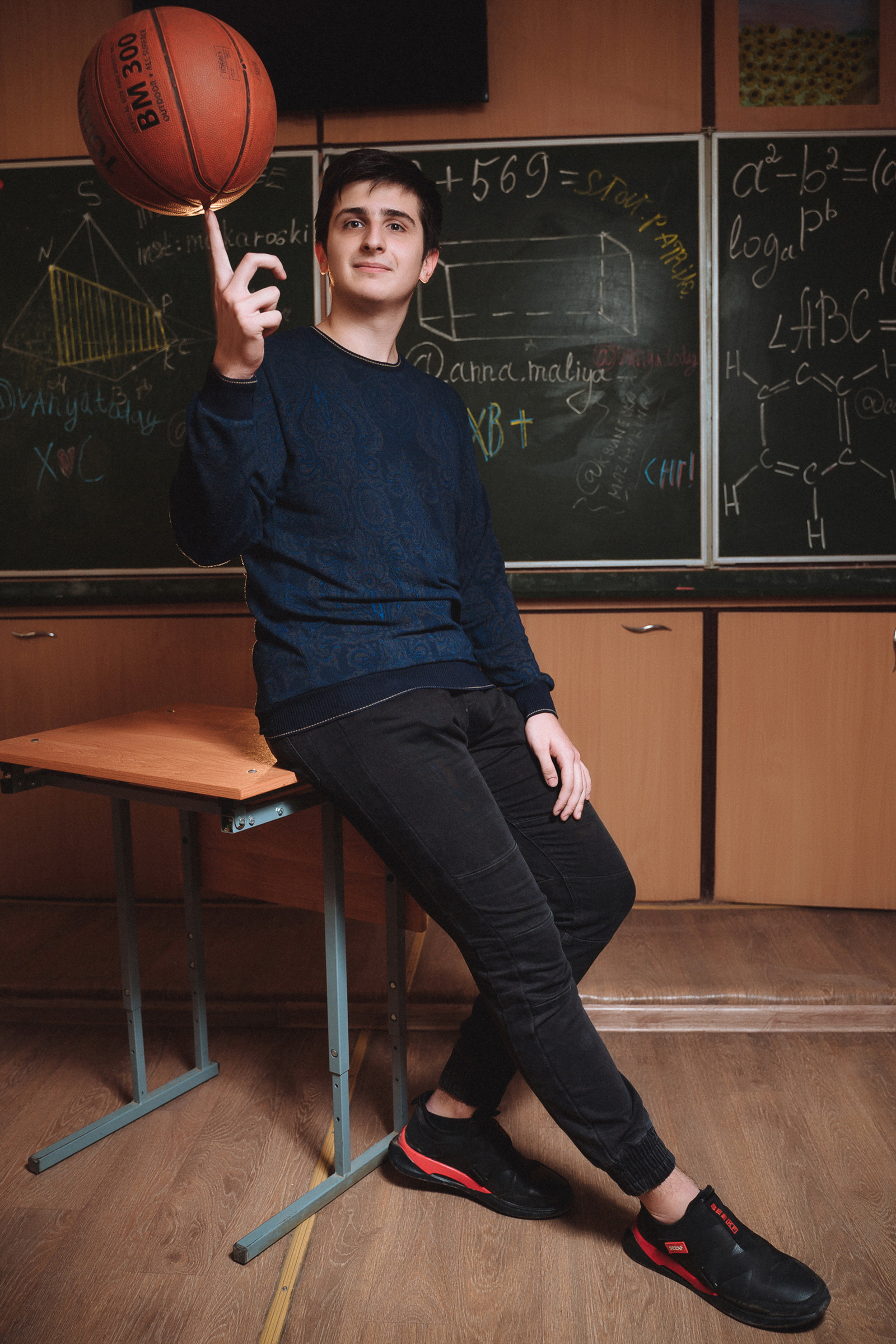 Выпускные альбомы в Крыму