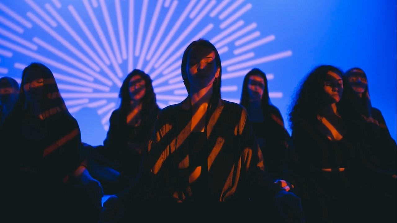 Carina Clavijo Dance. Cari Clavijo | dancer | artist